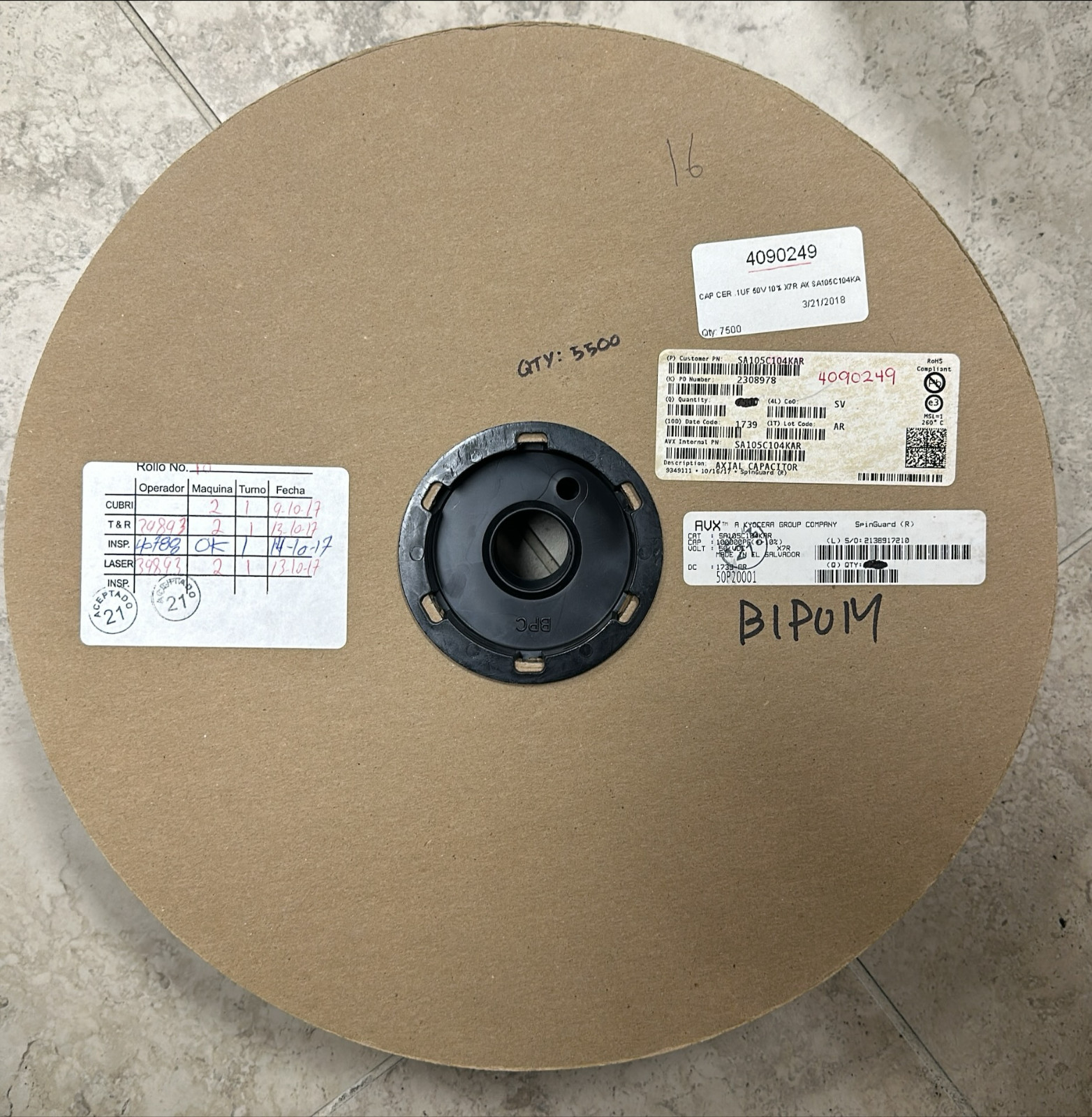 5000 Pieces of SA105C104KAR 100nF ceramic capacitor