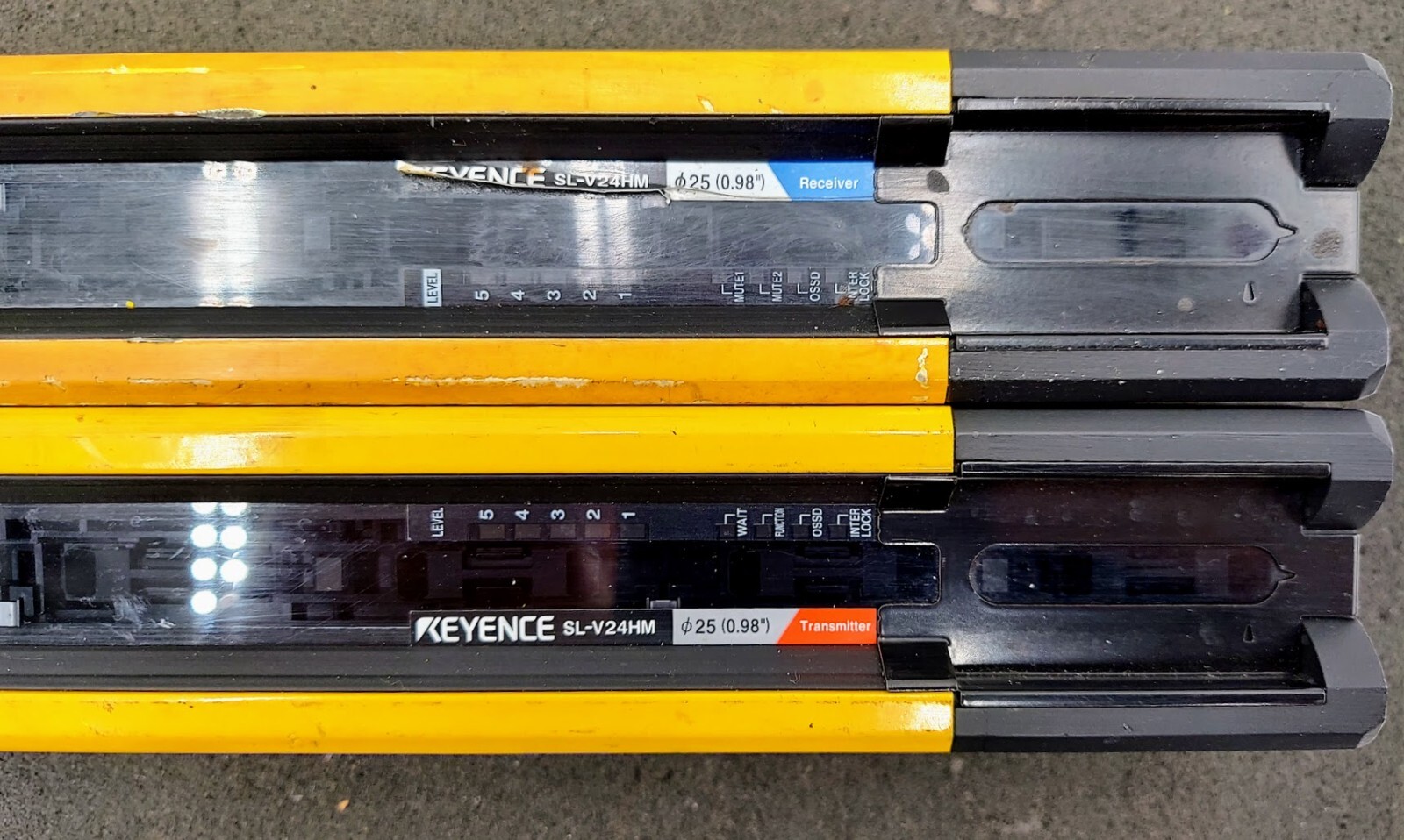 Keyence SL-V24HM-R and SL-V24HM-T Light Curtain Receiver *