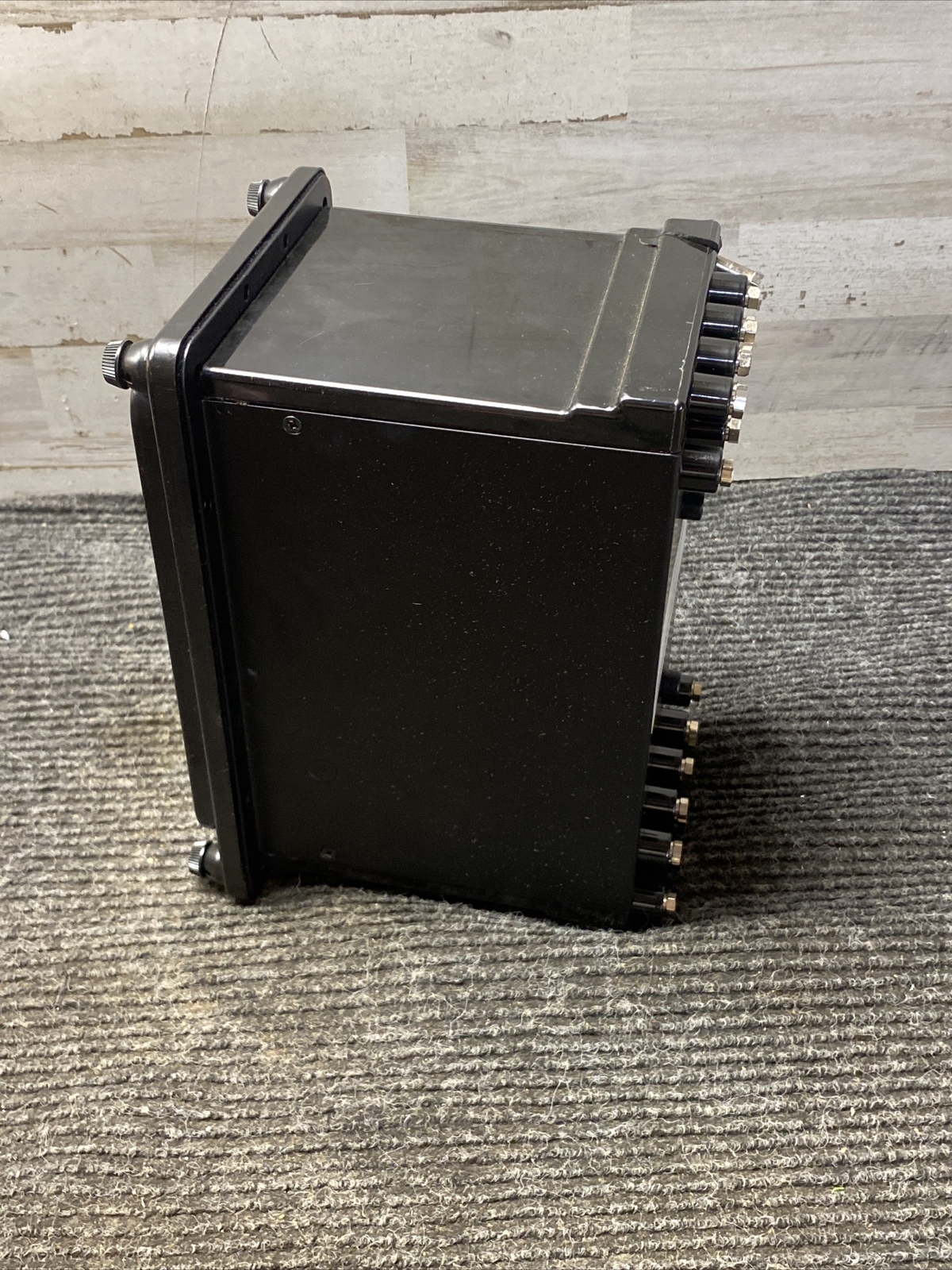 Used GE General Electric 12IRT51H2A Temperature Relay