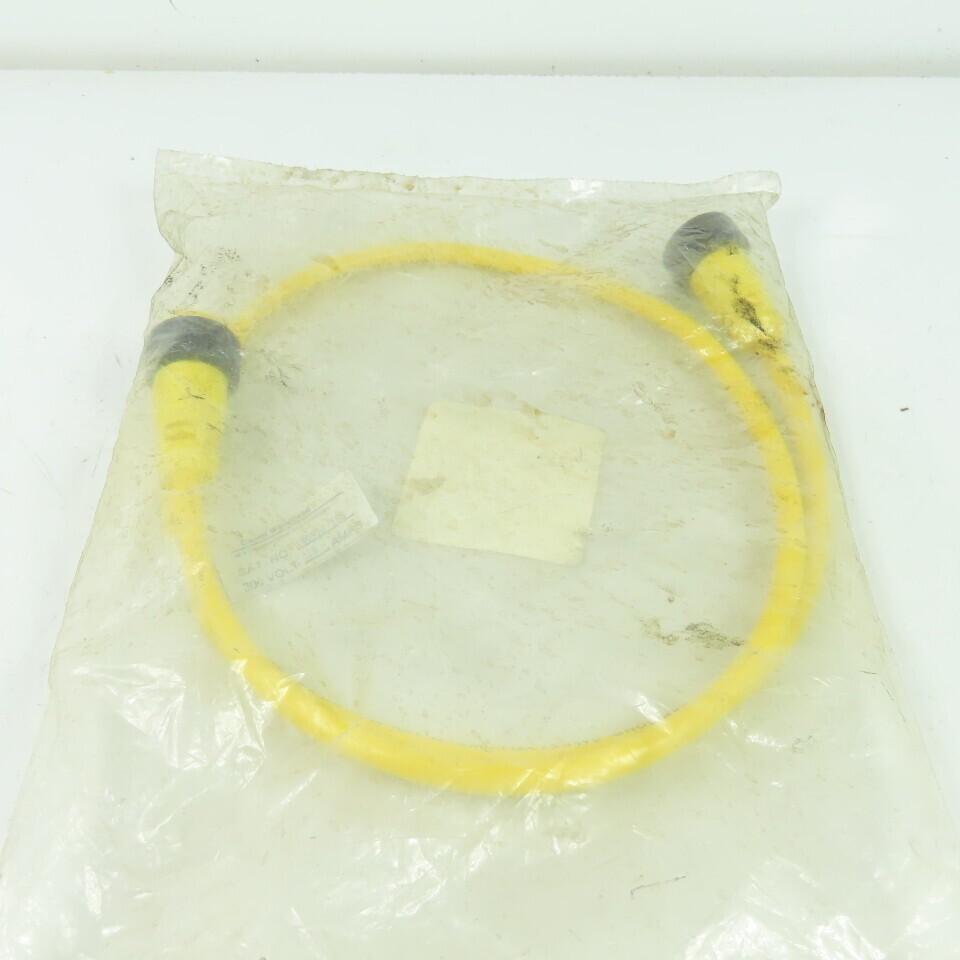 Daniel Woodhead 40973-18G Mini Change Cordset 3-Pin Male/Female 3′ 18/3 PVC