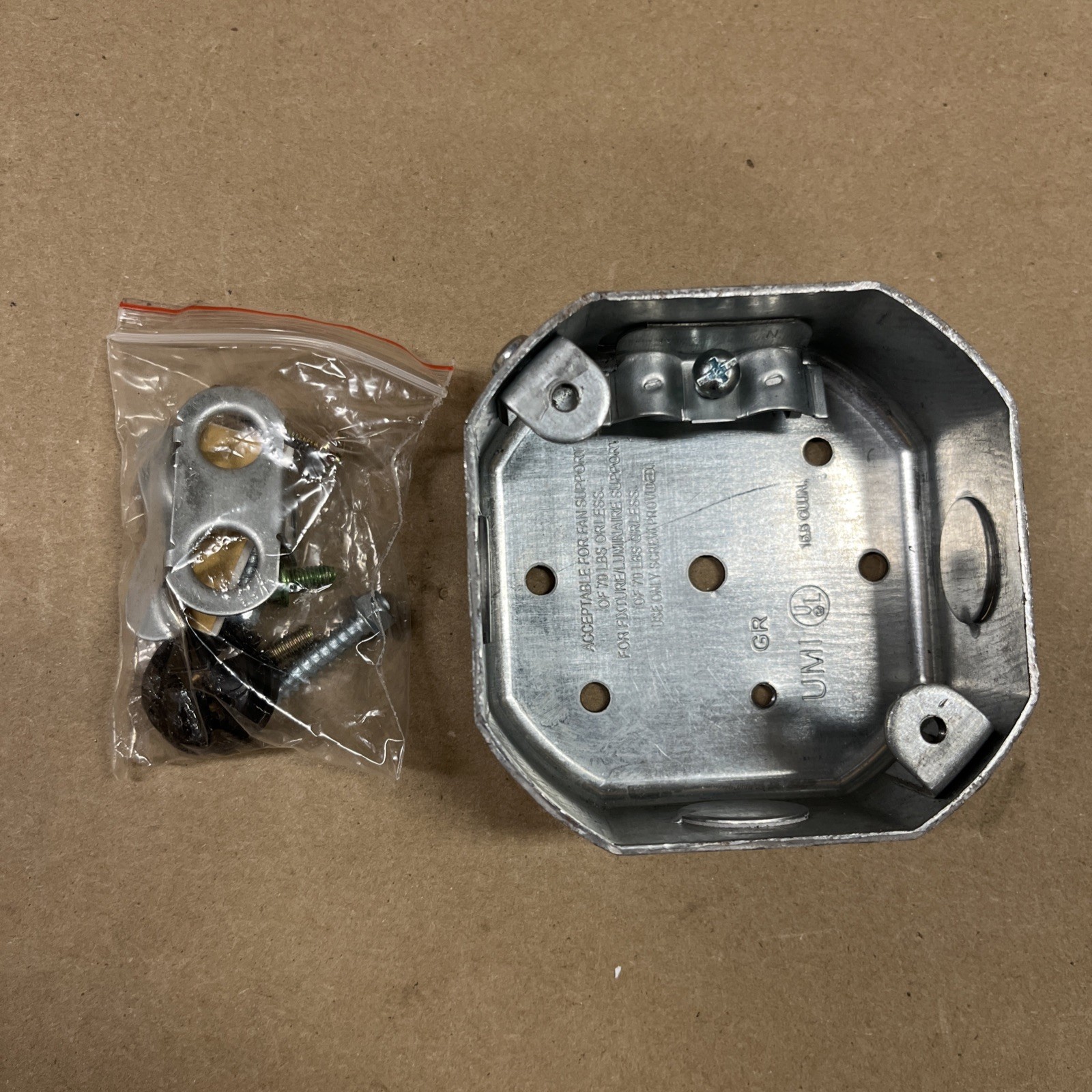 EMERSON FFS561L / FFS561LD 4″ Octagonal Ceiling Fan Box 1-1/2″D (NEW IN BOX)