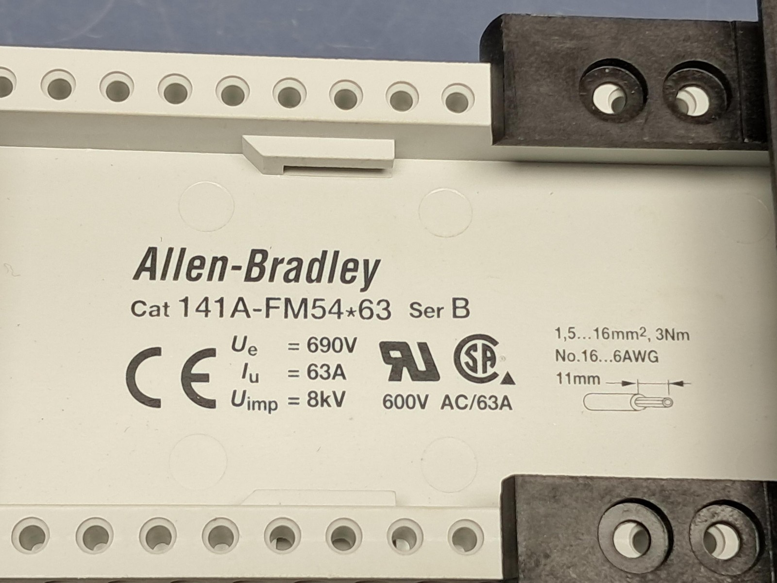 Allen-Bradley 141A-FM54SS63 MCS Standard Busbar Module with Terminals