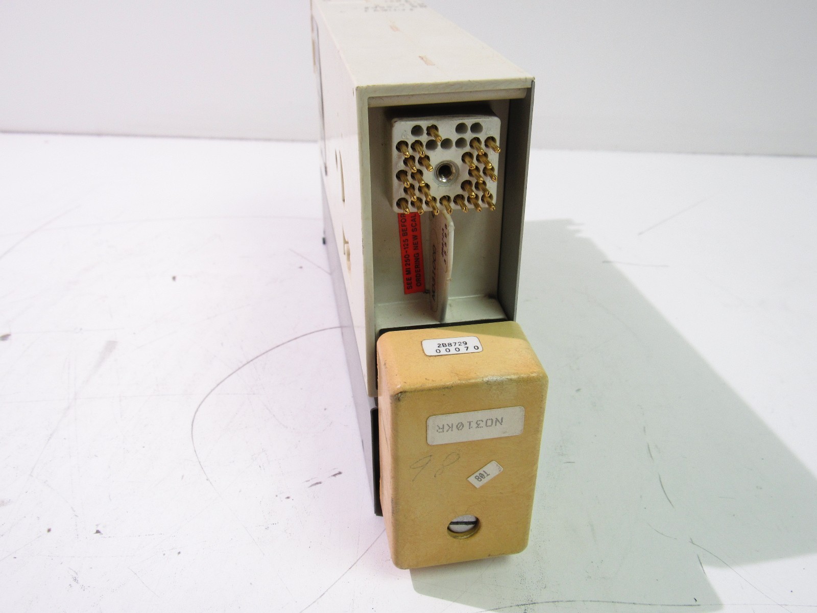 FOXBORO 255PJ-M2N-S SPEC 200 DISPLAY STATION ***GOOD***