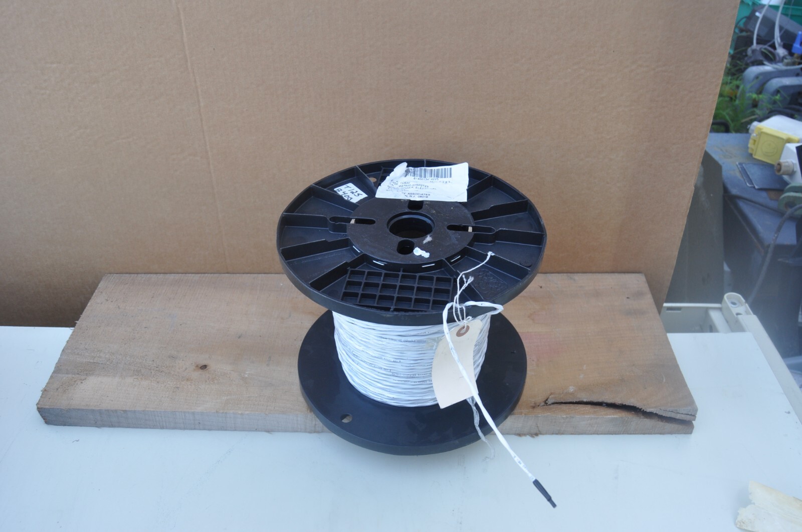 MCCAFFREY M27500-20SP2T23 20 AWG SILVER PLATED 2 COND SHIELDED 525FT MIL SPEC