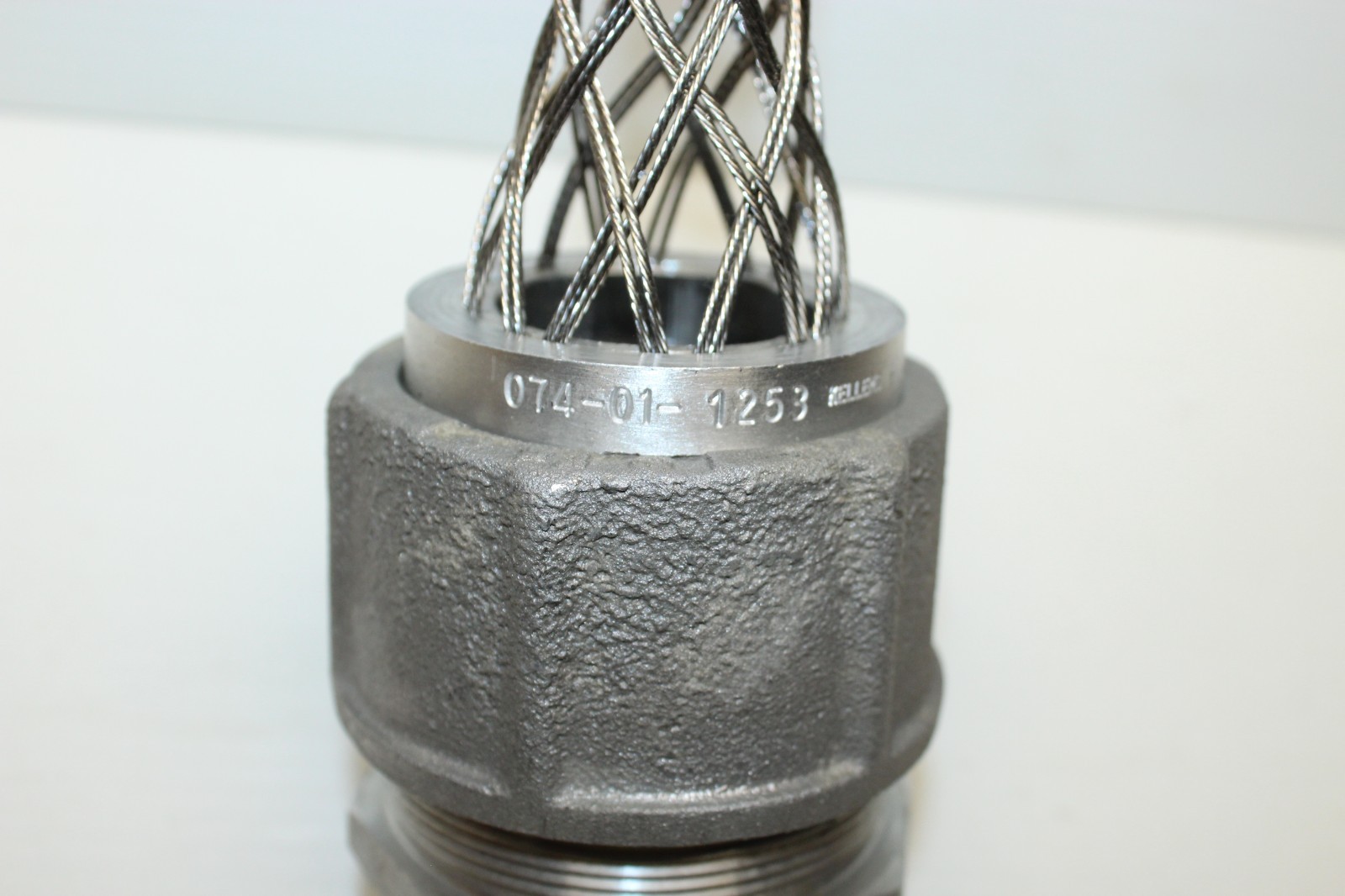 ⭐NEW⭐ 1-1/2″NPT HUBBELL 074011253 KELLEMS CABLE CORD GRIP 1.312-1.437″