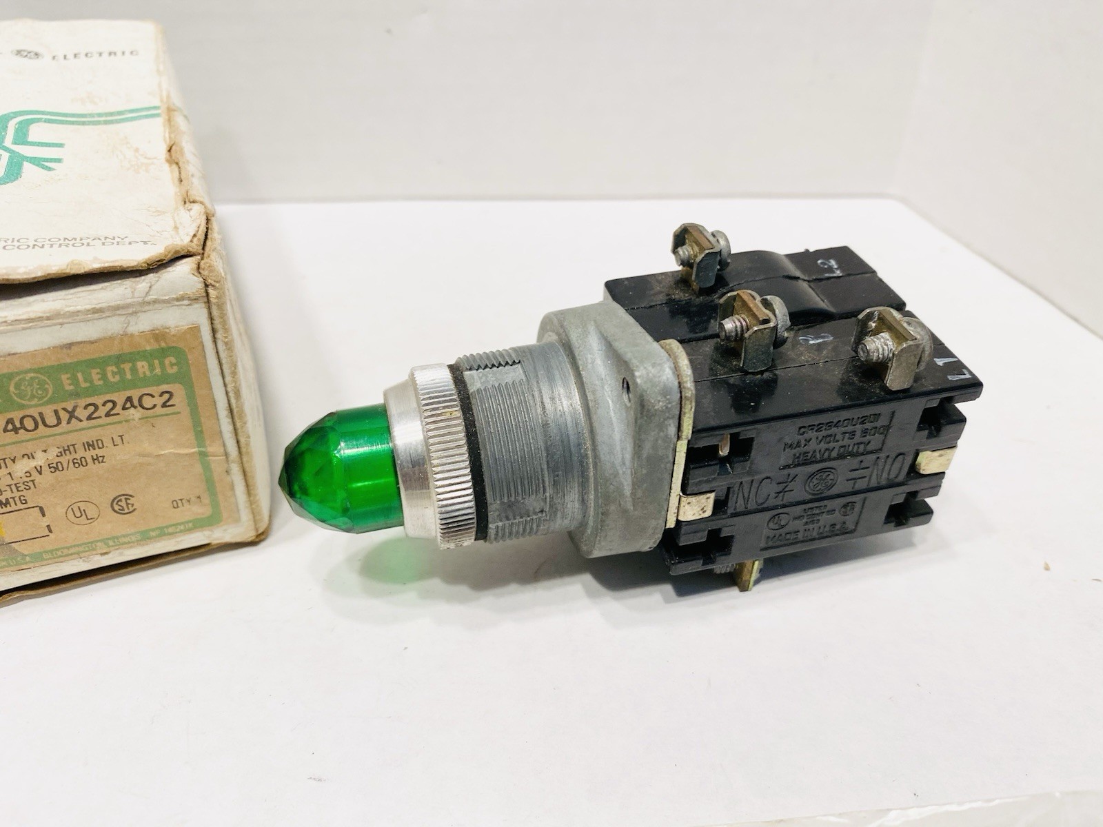 GENERAL ELECTRIC CR2940UX224C2 New. Open Box.