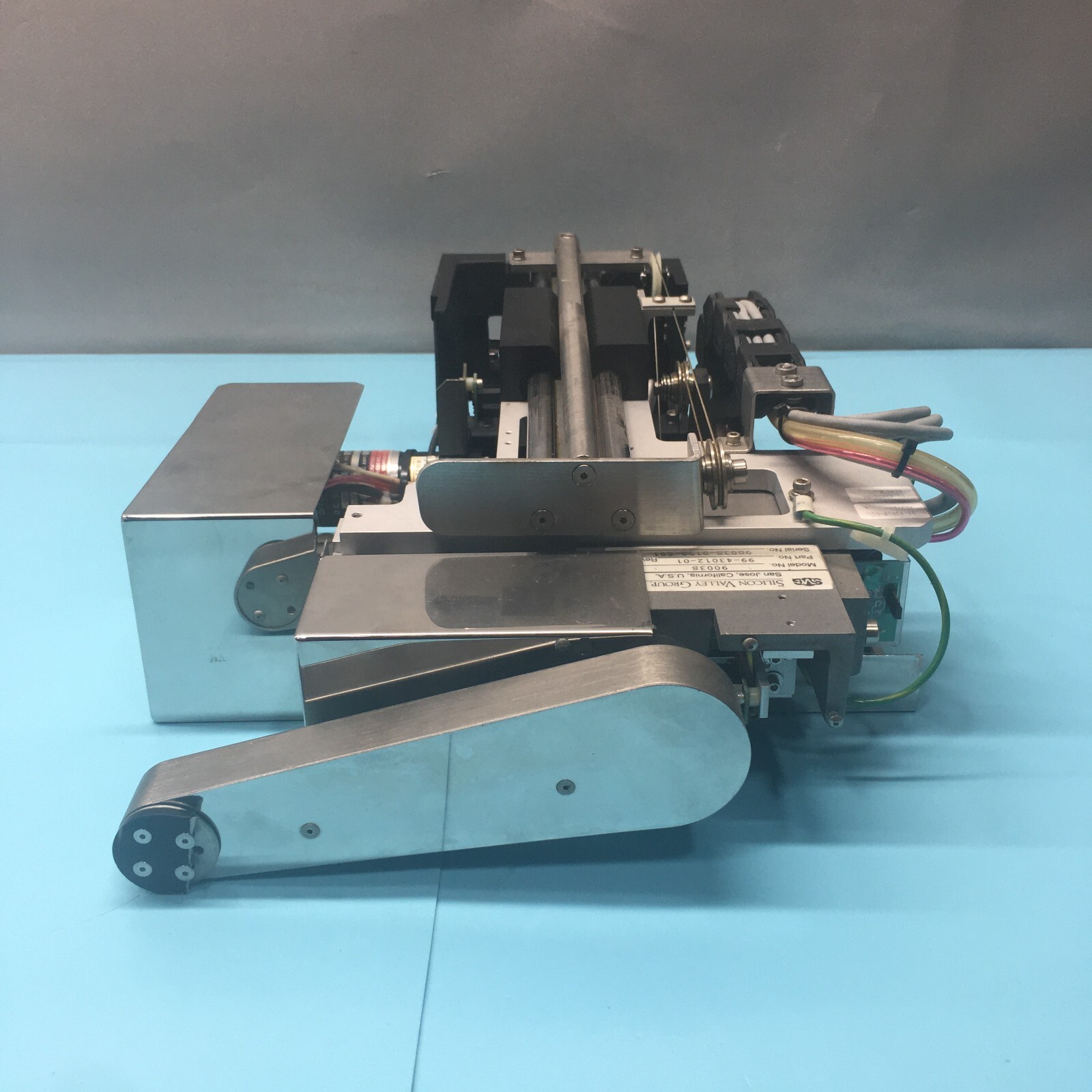 Silicon Valley Group SVG 99-43012-01 Wafer Shuttle Transfer Arm, Robot, 121460