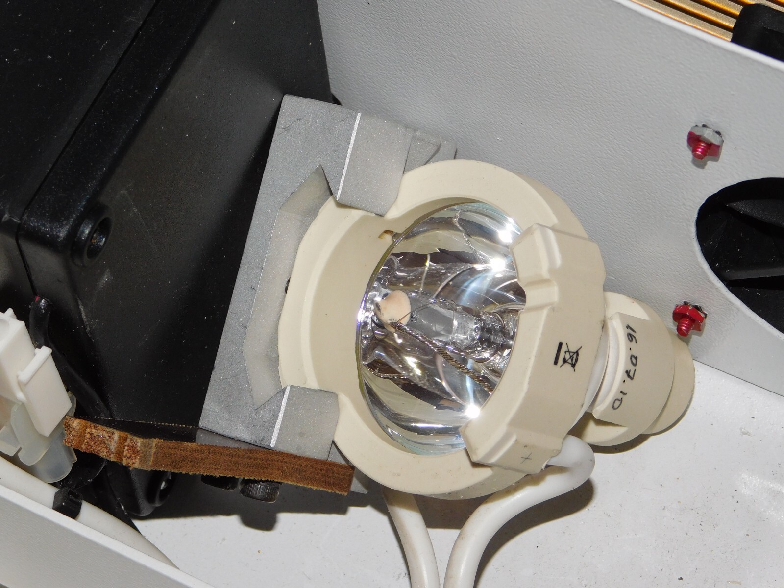 Ecleris Strobolight Compact System Light Source Illuminator LED Lamp 370W Unit