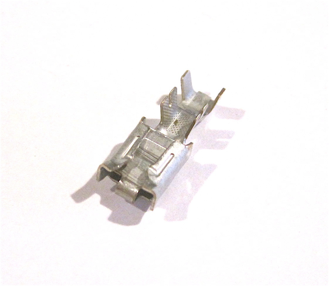 16-14 ga. Metri-Pack 630 Series Female Terminal #12066614 Pack of 10