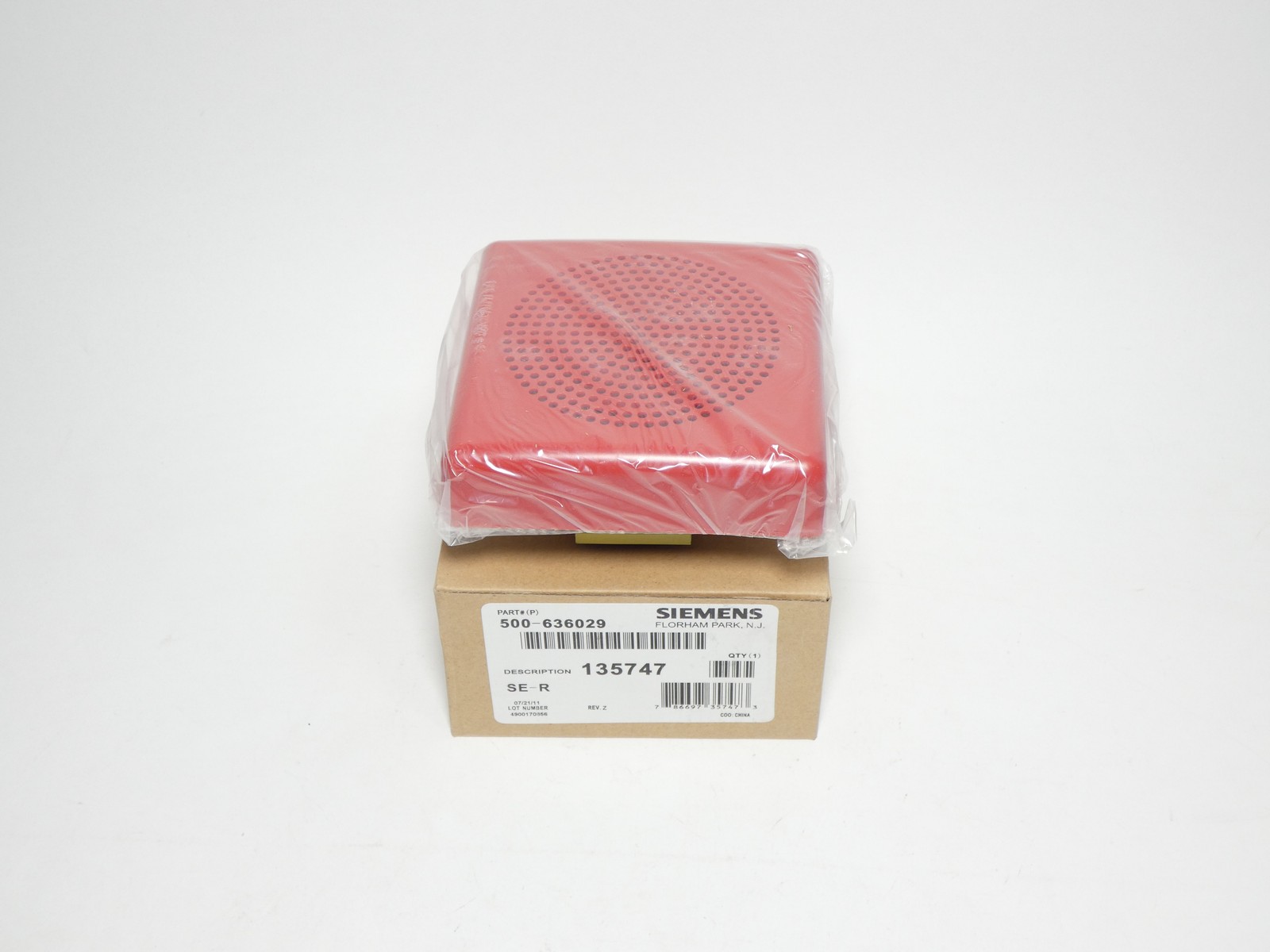 Siemens 500-636029 SE-R Red Wall-Mount Fire Alarm Speaker 135747 – NEW Surplus!