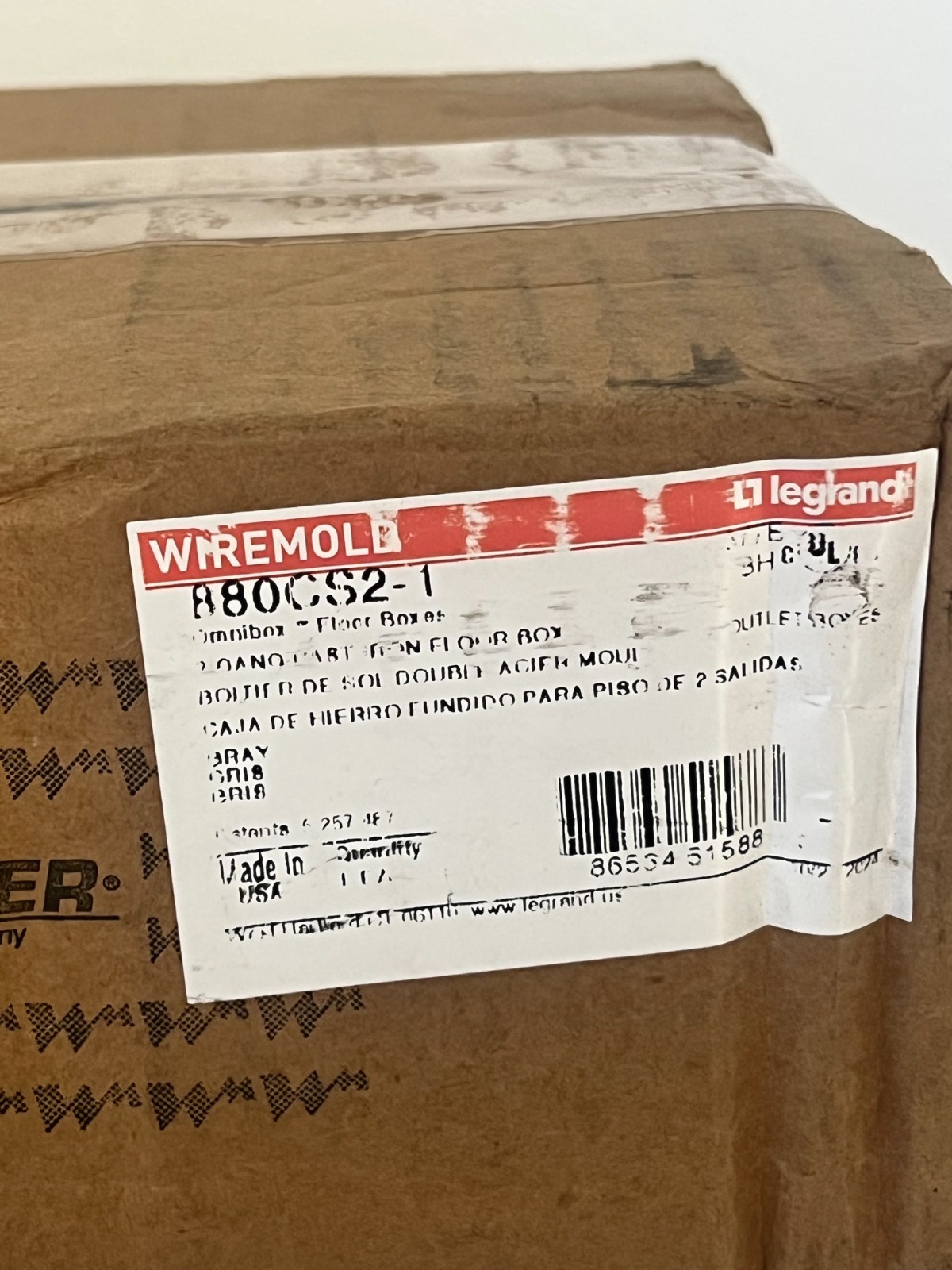 Wiremold 880CS2-1, Iron, 6-Knockout, 2-Gang, Fully Adjustable, Floor Box, GRAY