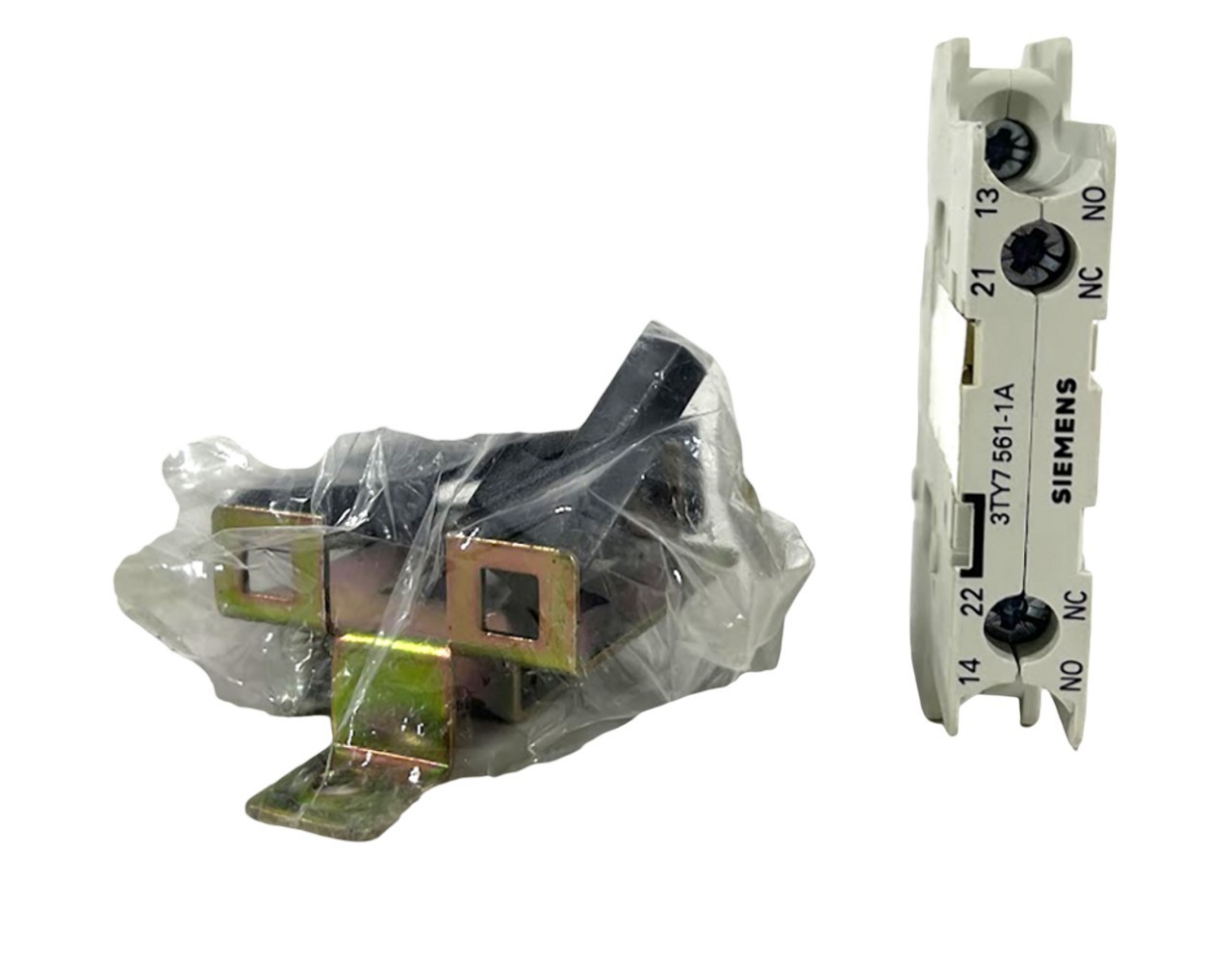 Siemens MCSAK126 Auxiliary Switch Kit 200A Breaker OEM Circuit Protection