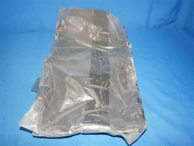 Ford 3M51-10A659-AJ 3M5110A659AJ Cover NEW NNB