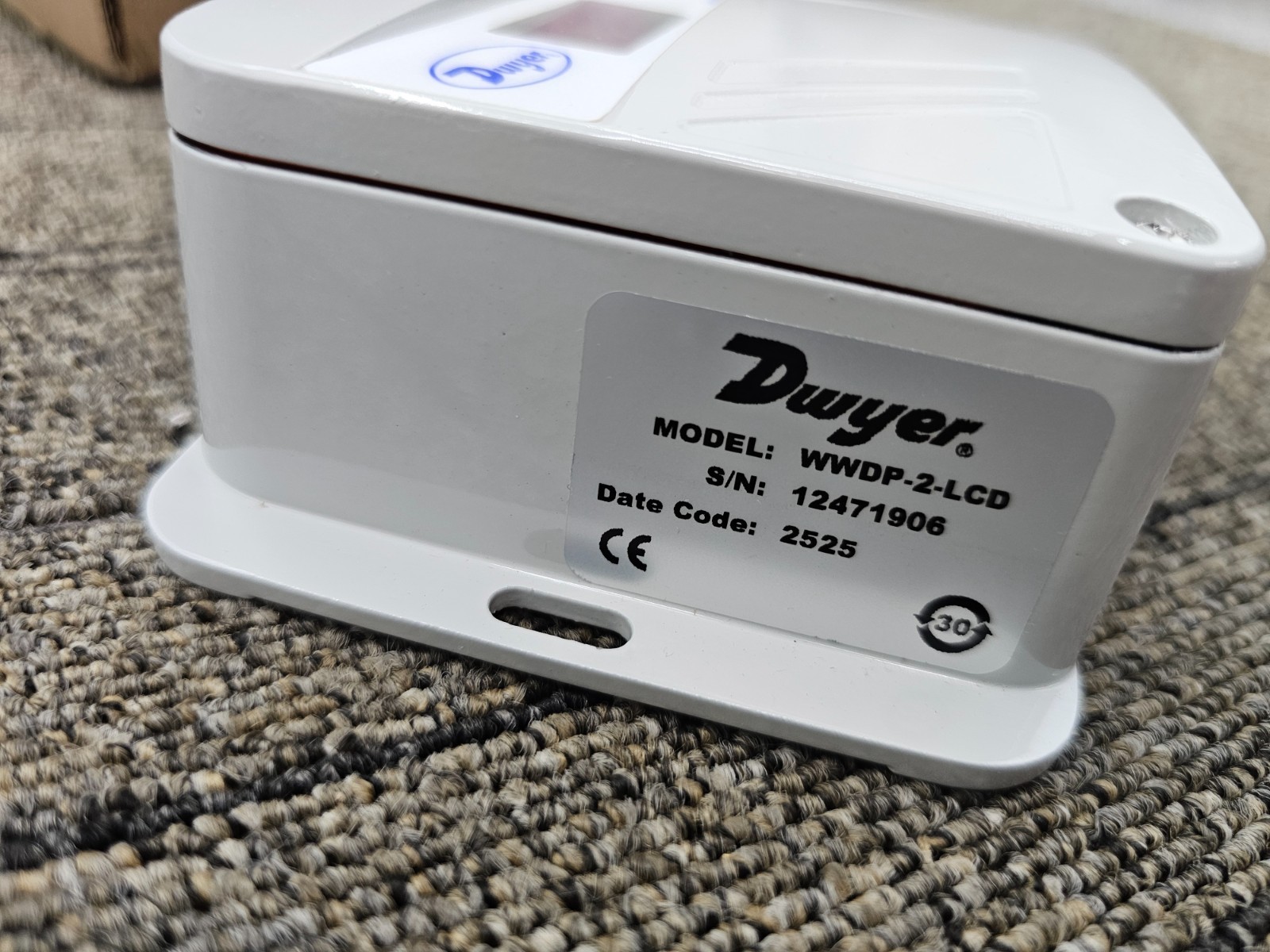 Dwyer WWDP-2-LCD Series-WWDP Wet-to-Wet Differential Pressure Transducer 100PSID