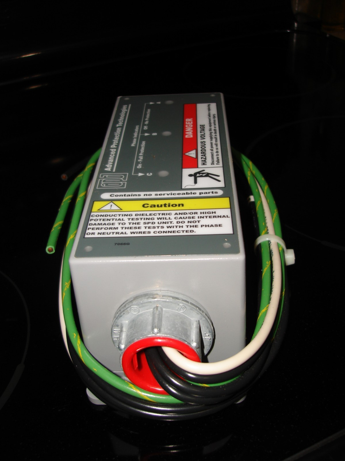 Advanced Protection Technologies Inc. (APT) TE02XCS104X2 Surge Protection Device