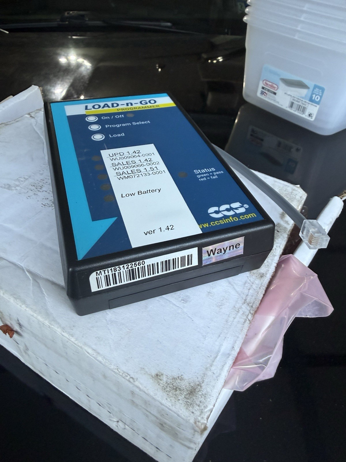 Microchip Technology 53503-814 CCs Load-n-Go Handheld In-Circuit Programmer