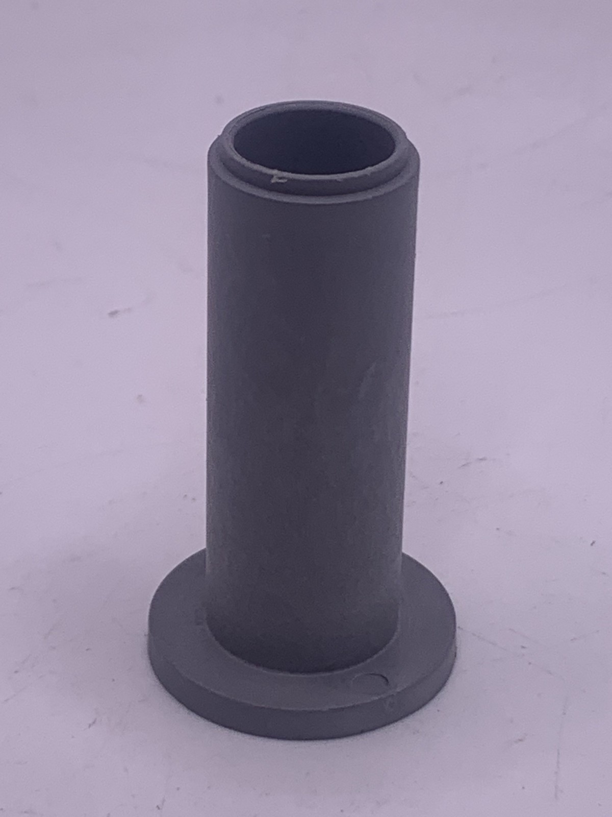 Clic LT-104 Stand-Off Post, Box of 100 LT104, NEW IN BOX