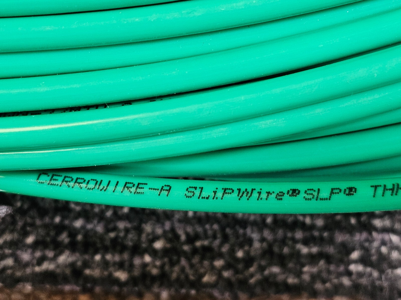 CERROWIRE 250 FEET SLIP WIRE THHN/THWN-2 STRANDED WIRE 8 AWG 600V, GREEN 43851
