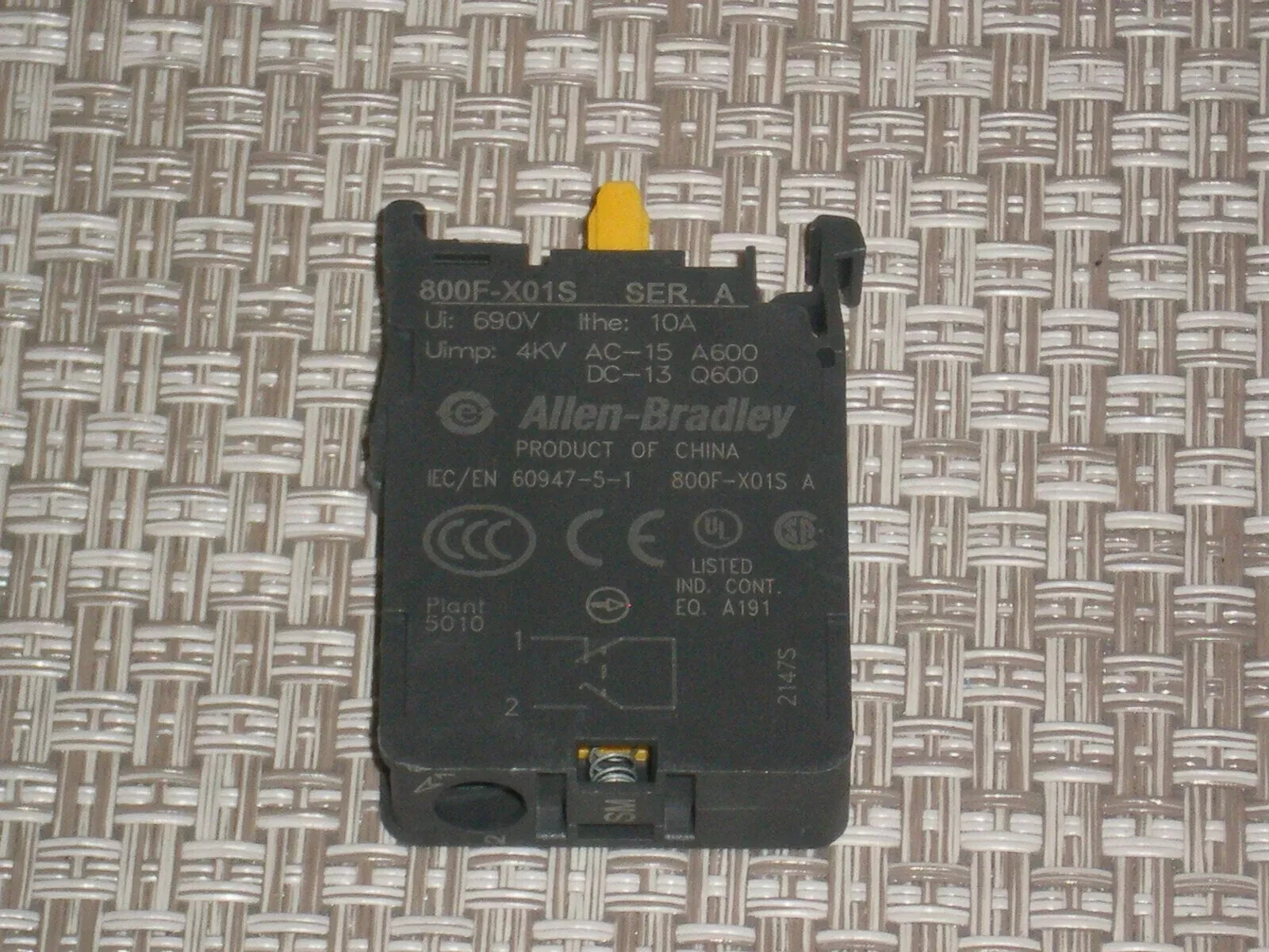 New! Allen Bradley 800F-X01S Ser A Contact Block 10 Amp USA Stock