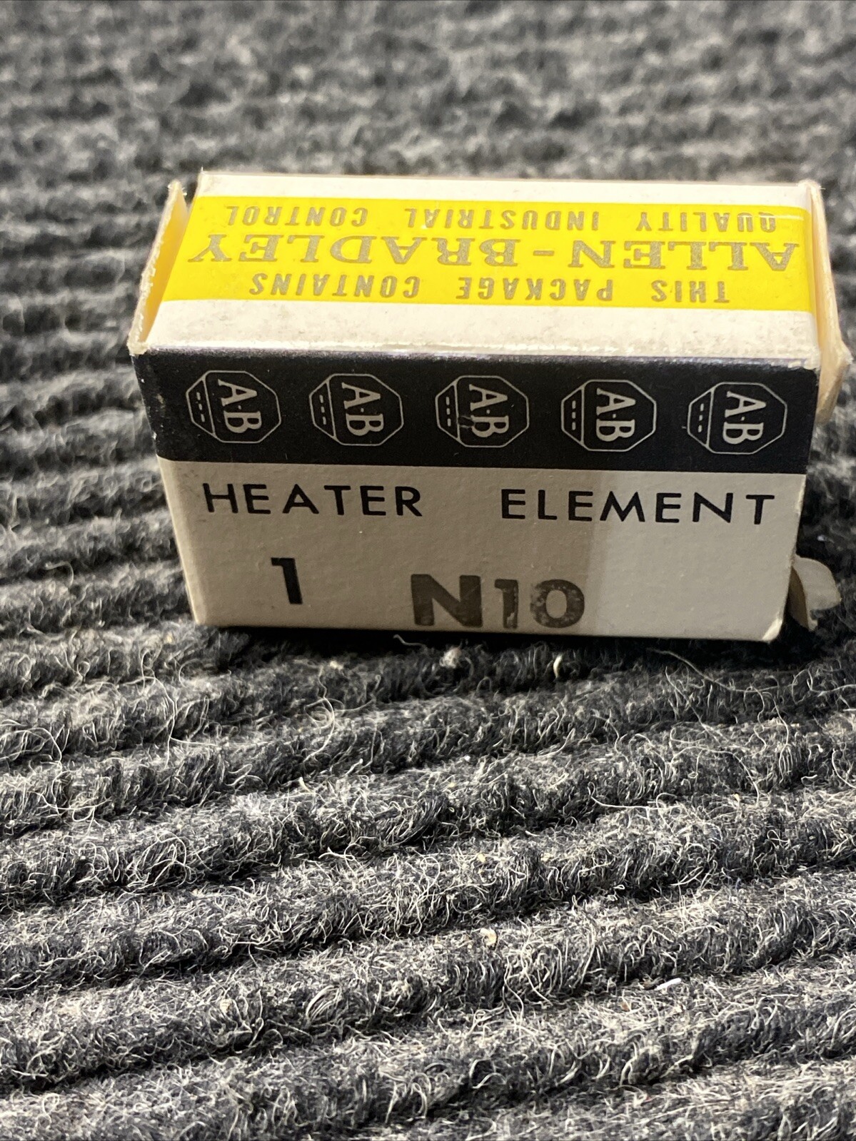 NEW LOT of 7 Allen Bradley N10, Heater Elements
