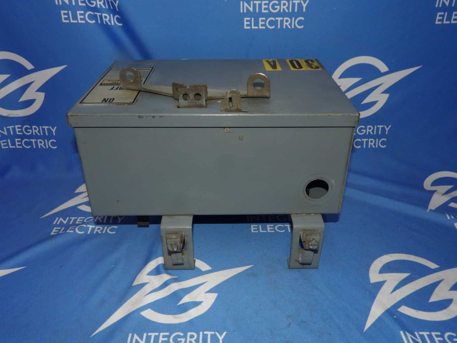 Westinghouse TAP 30A 240V 3 Pole Bus Plug + 1 Year Warranty