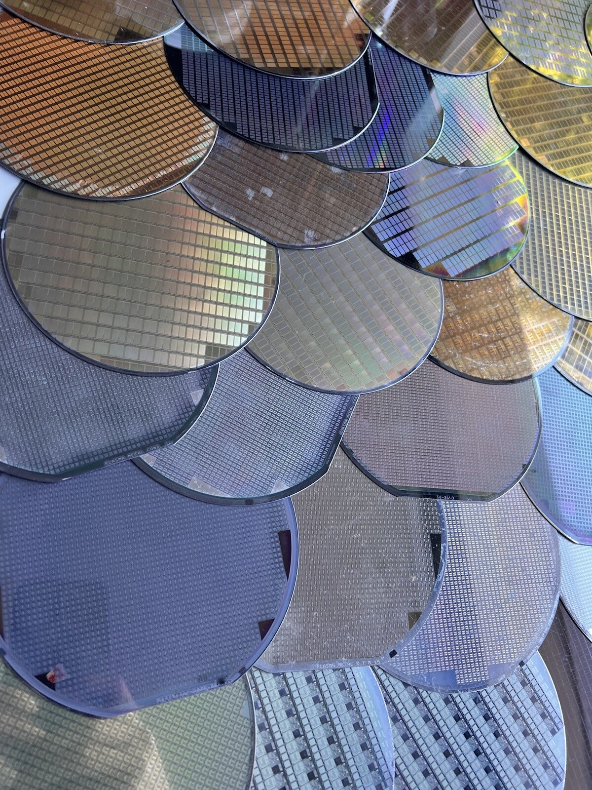 150 MM 6” PATTERNED SILICON WAFERS, LOT OF 50 500 To 600um Thick