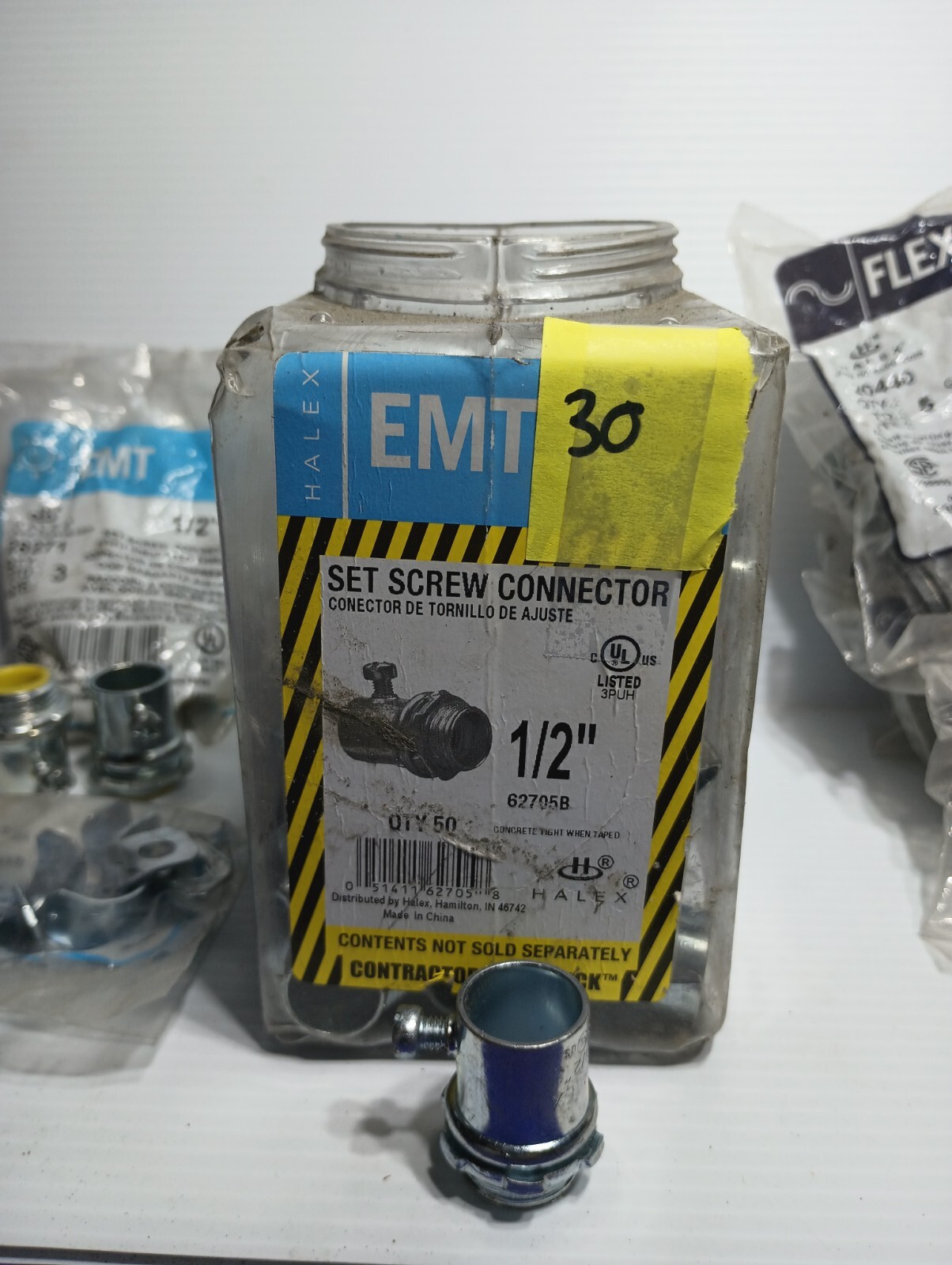 Halex Lot Of 1/2″ EMT Flex Electrical Connectors Clamps Strap Couple Screw New