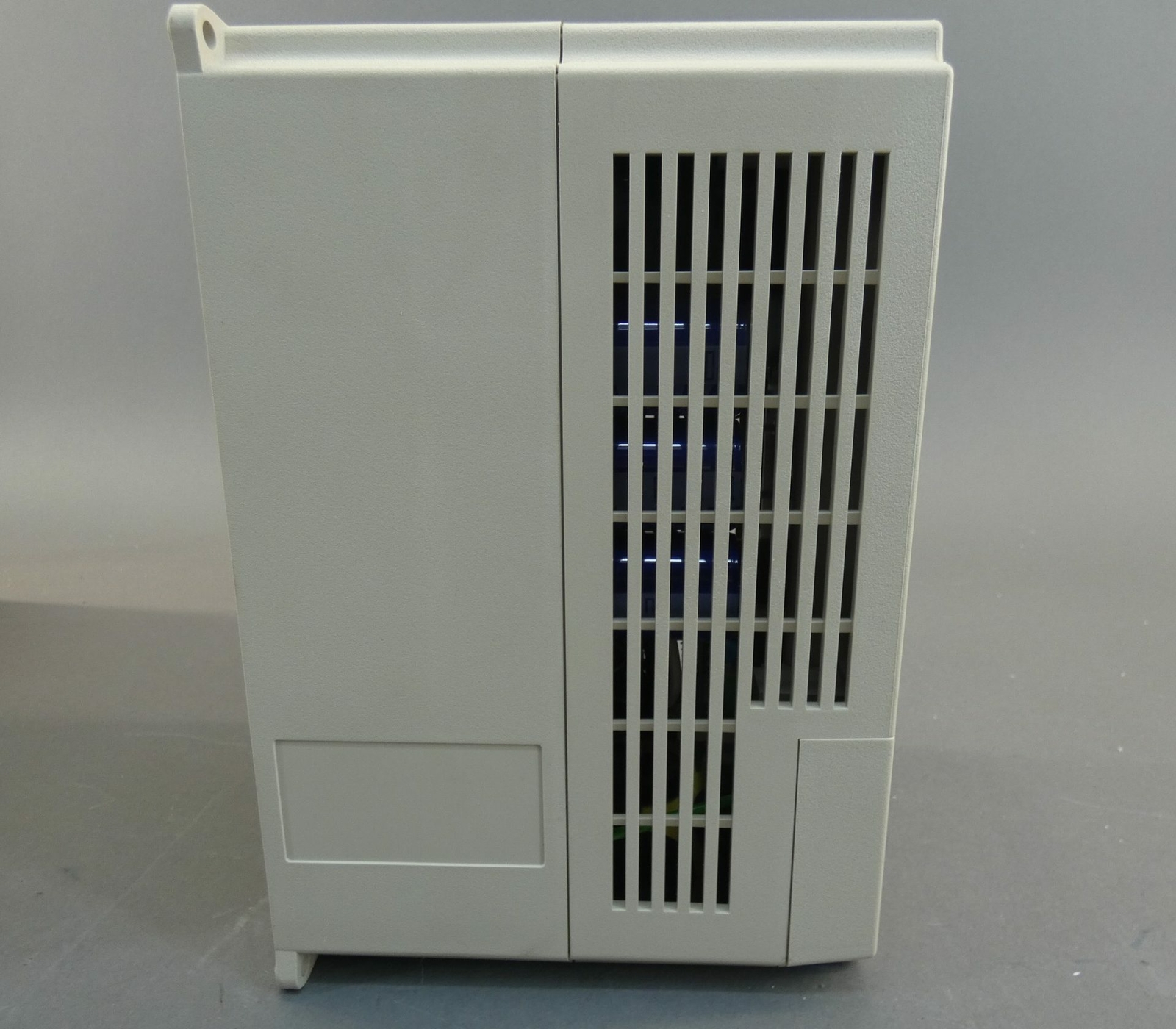 Saftronics C10 2001-1, AC Motor Drive VFD 230V 4.8A – NEW Surplus!