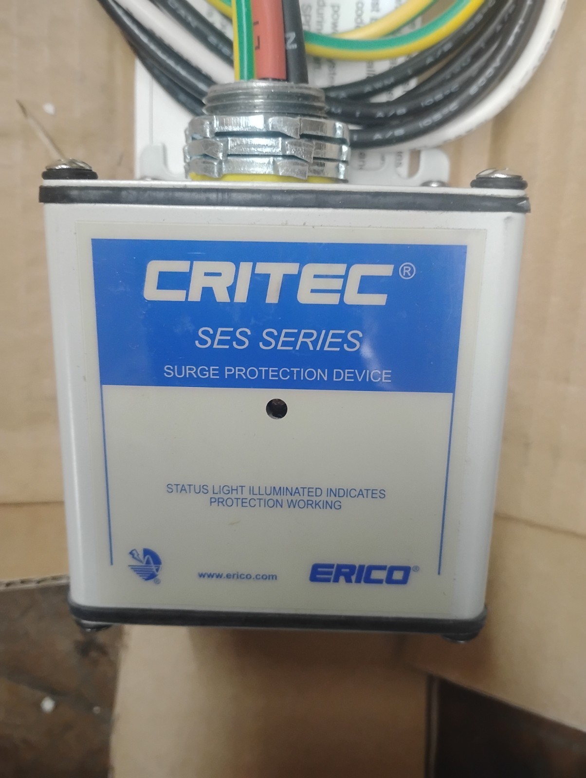 Erico Critec S40-120/240 SES SERIES Surge Protection Device. New