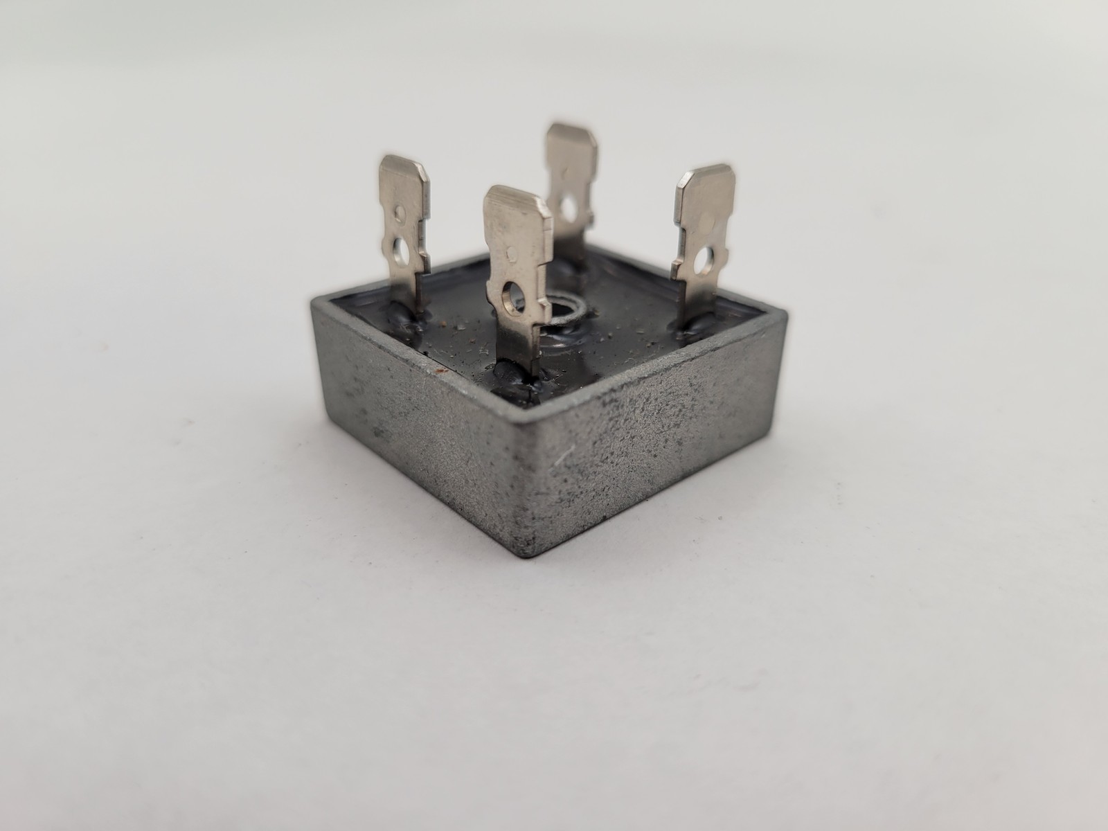 ECG ECG5344 1000V 40A 4 Prong Square Gray Plug In Electrical Bridge