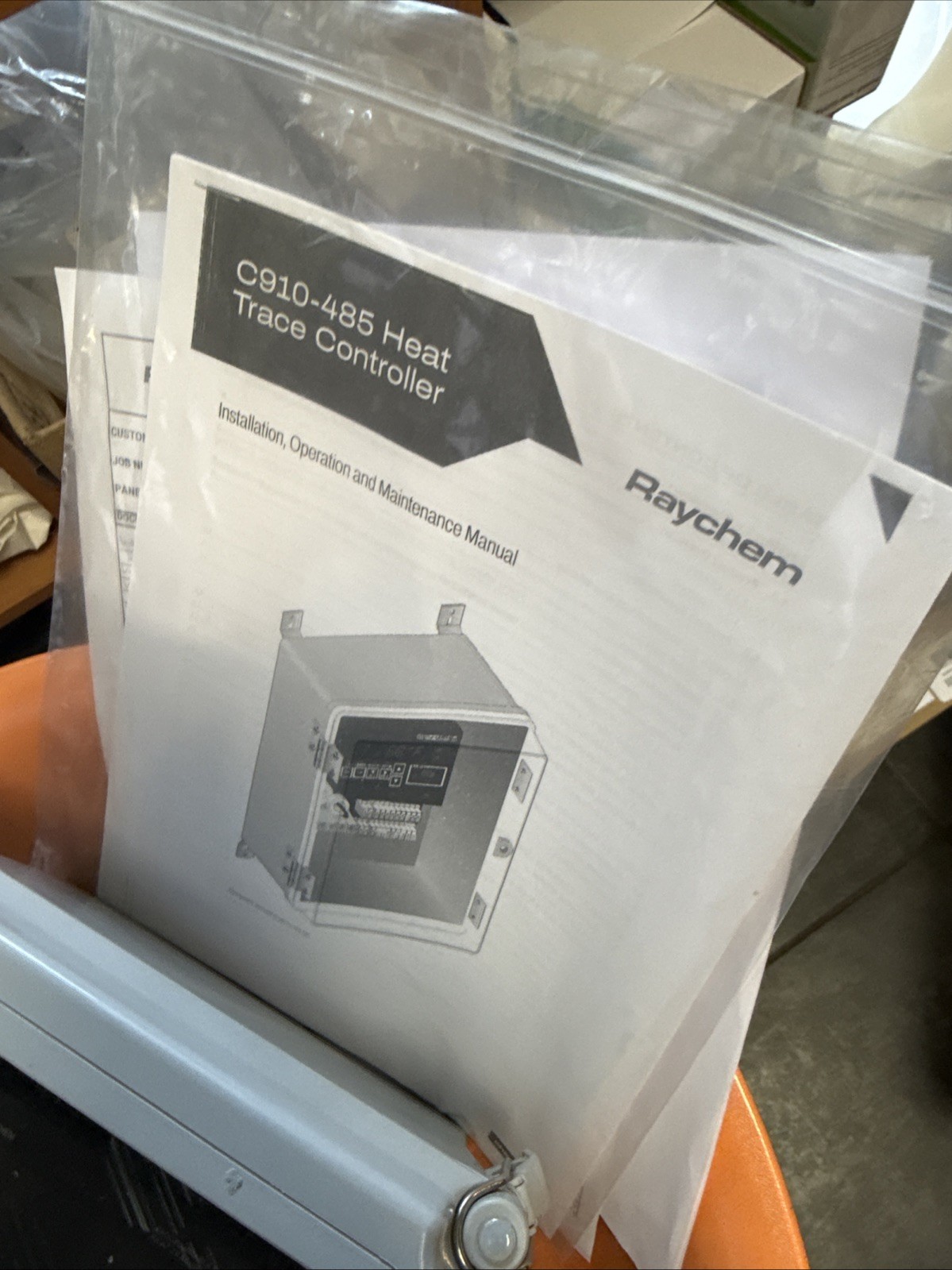 nVent Raychem Heat Trace Control & Monitoring System C910-484 new Open Box