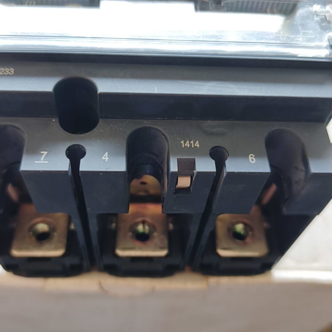 one New Schneider Electric C10N3TM100 Circuit Breaker