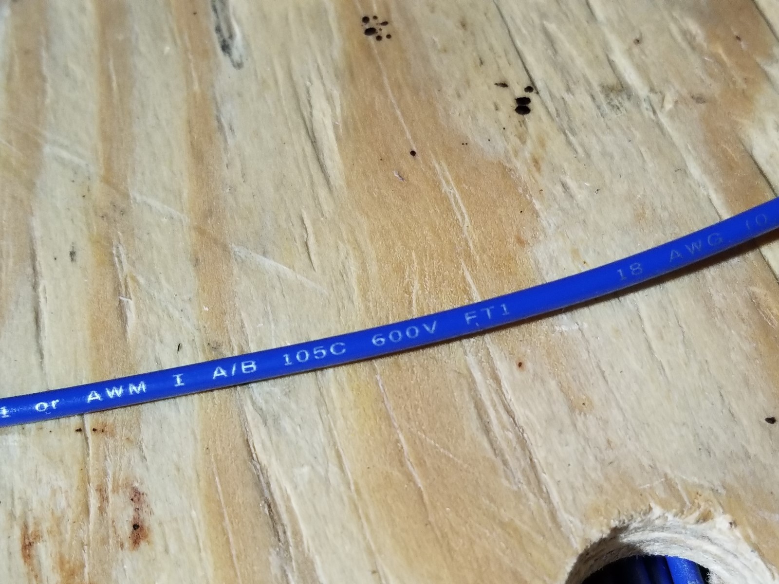 Southwire #18awg 16×30 Tinned Topcoat Copper Lead Wire UL1015/1230 Blue /100ft