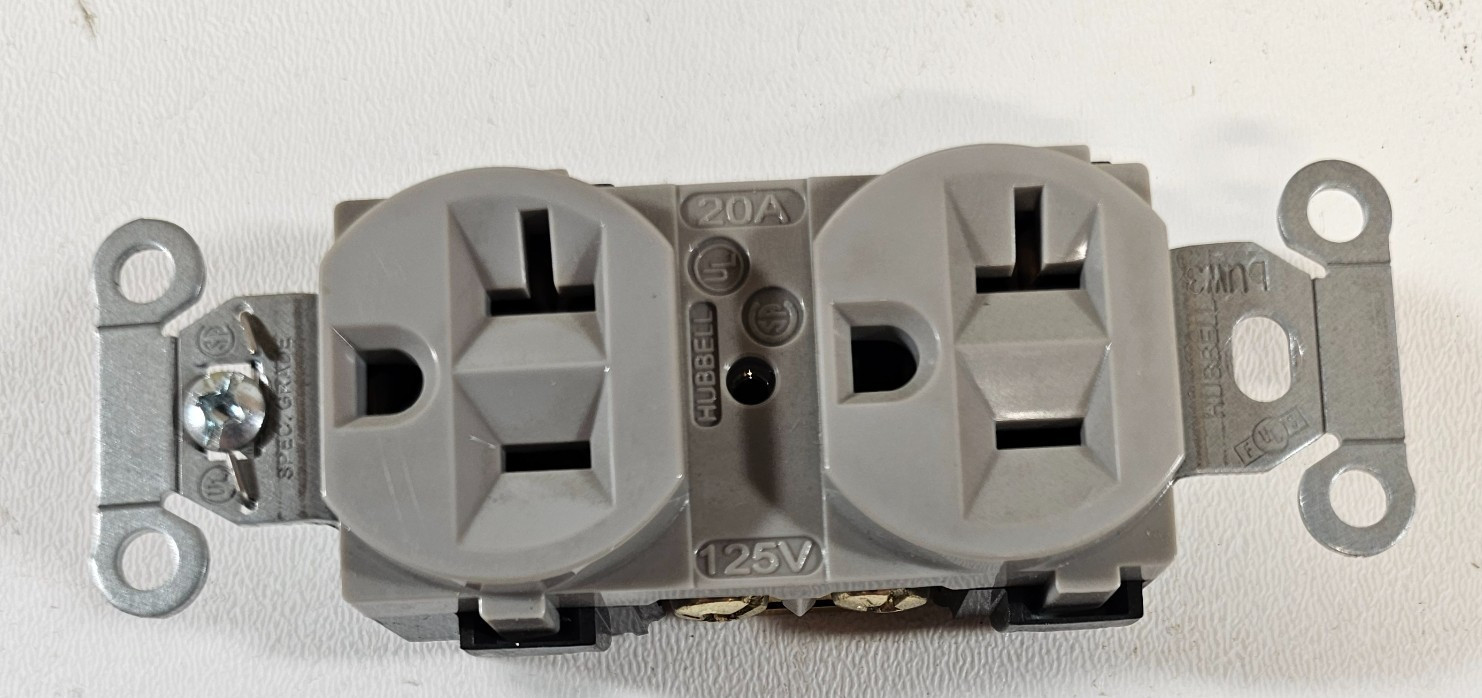 Hubbell 5362AG 20A 125V NEMA 5-20R Duplex Receptacle Gray Lot of 19 New