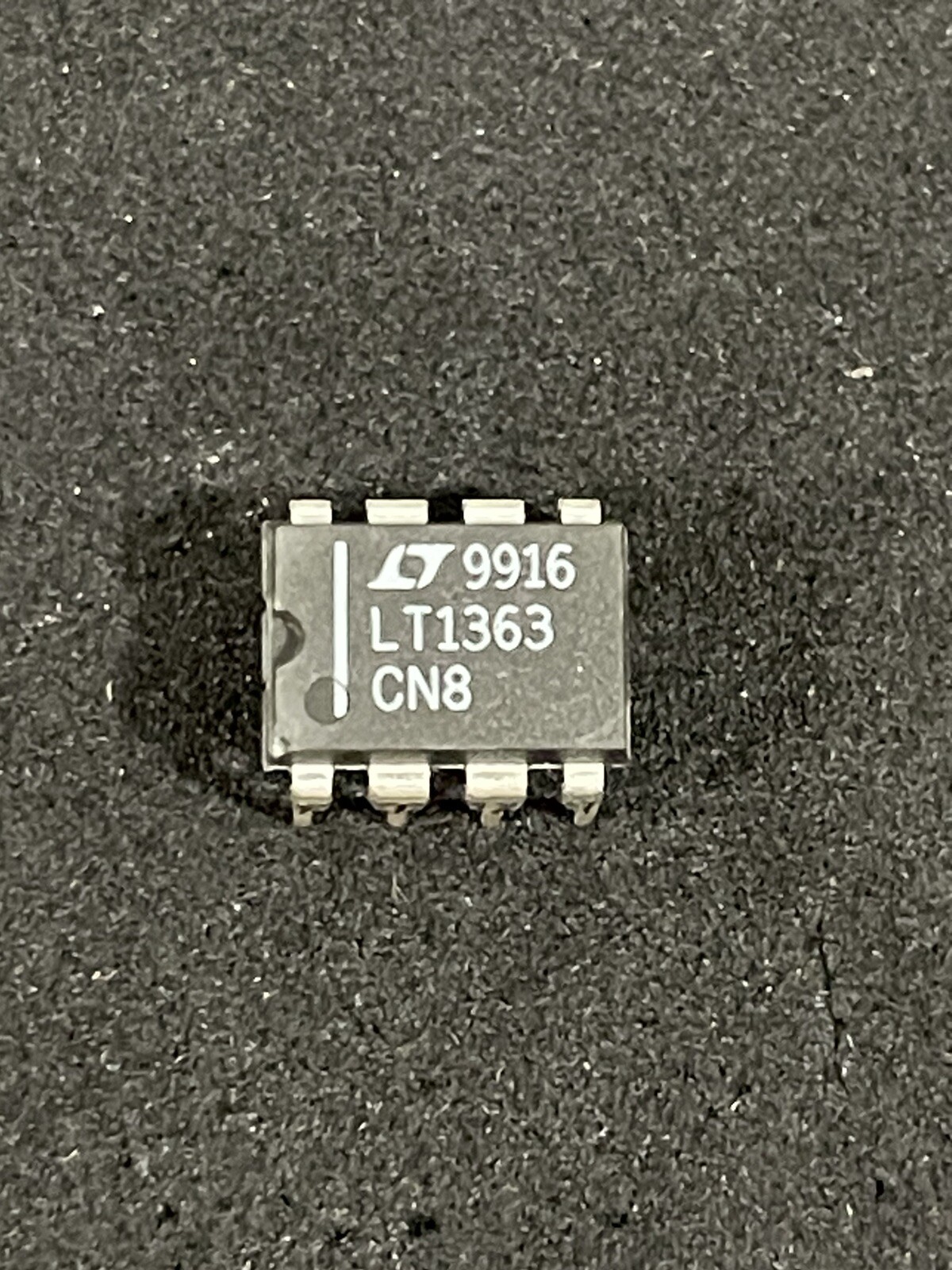LT1363CN8 IC OP AMP SINGLE VOLTAGE FEEDBACK 8-PIN DIP LINEAR TECH (LOT OF 1)