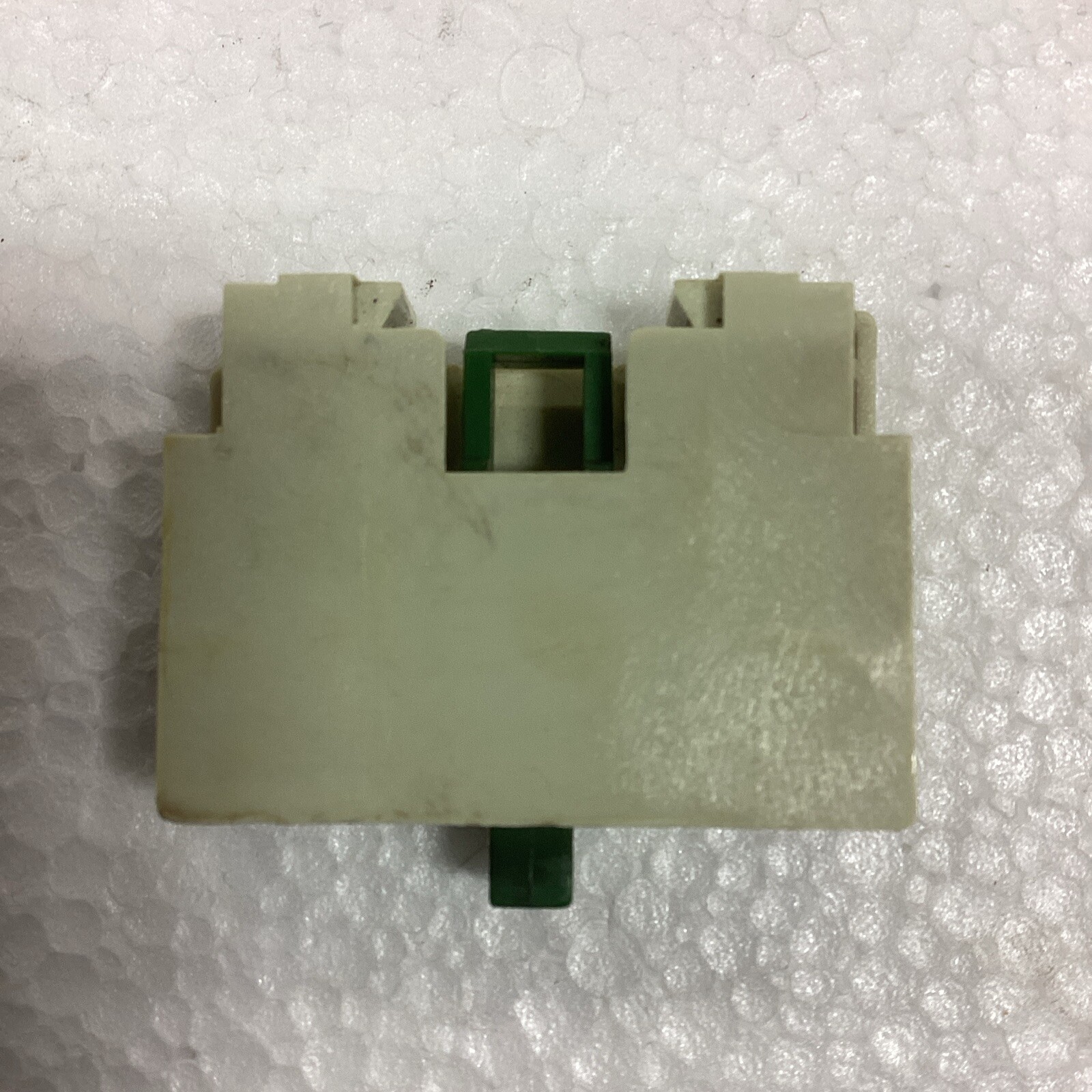 Sprecher + Schuh CA 3-P Normally Open Contact Block F40
