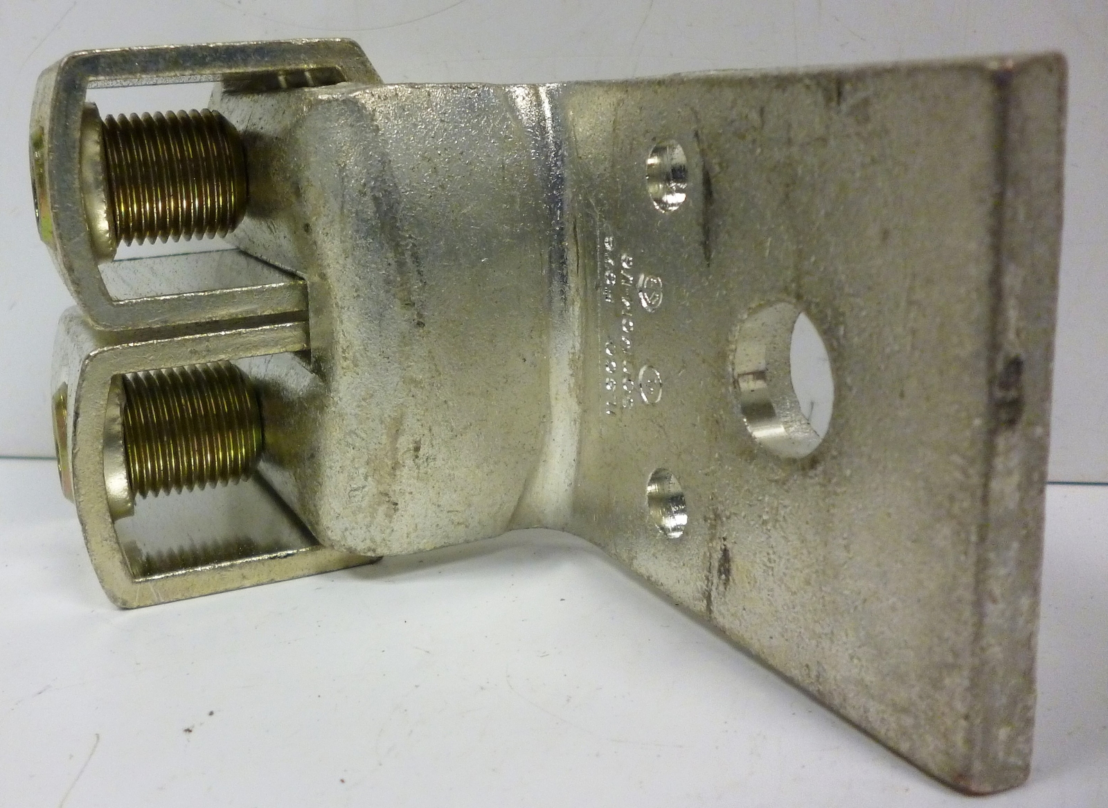 Allen-Bradley 199-LJ1 600A 3 Pole Lug Kit