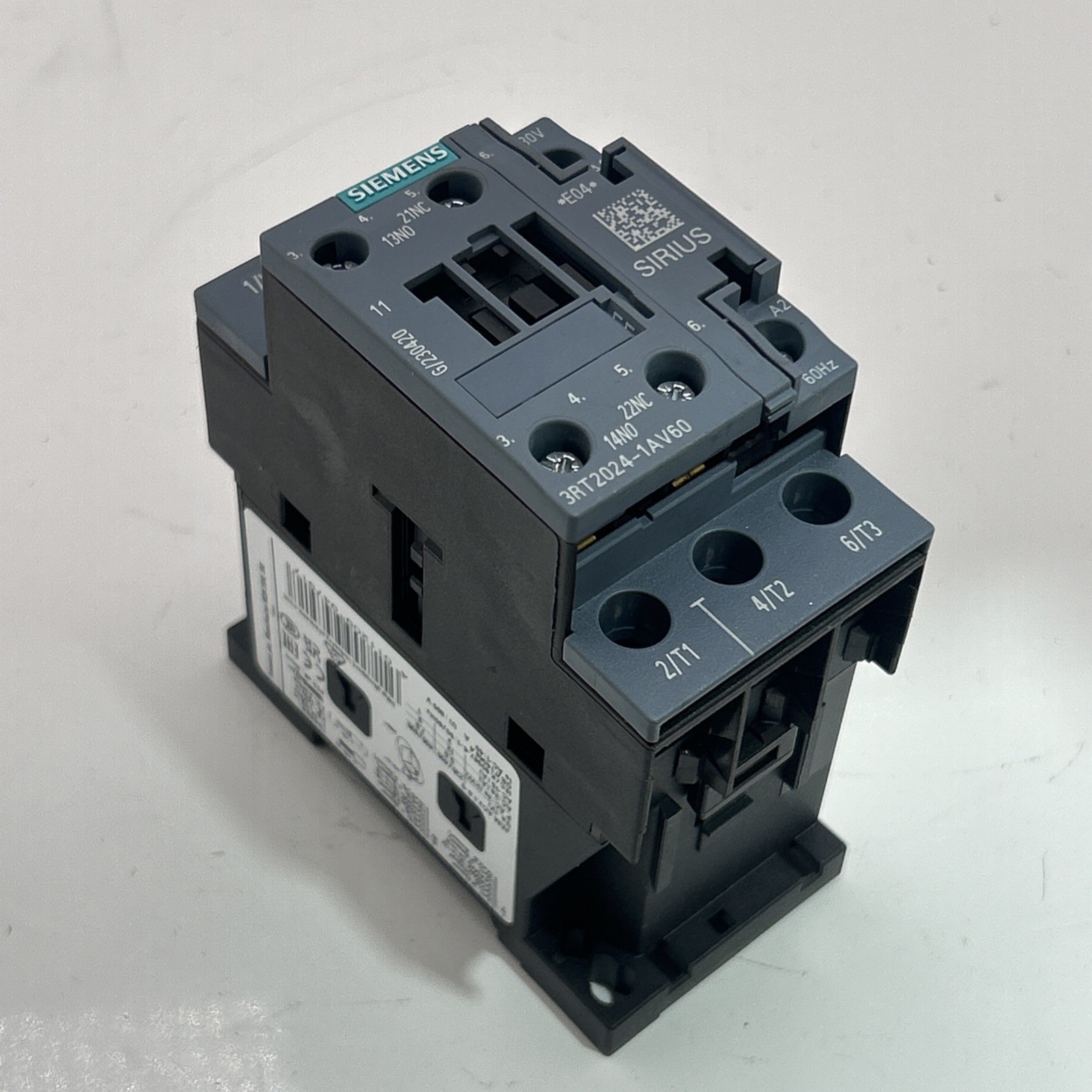 SIEMENS SIRIUS CONTACTOR 3RT2024-1AV60