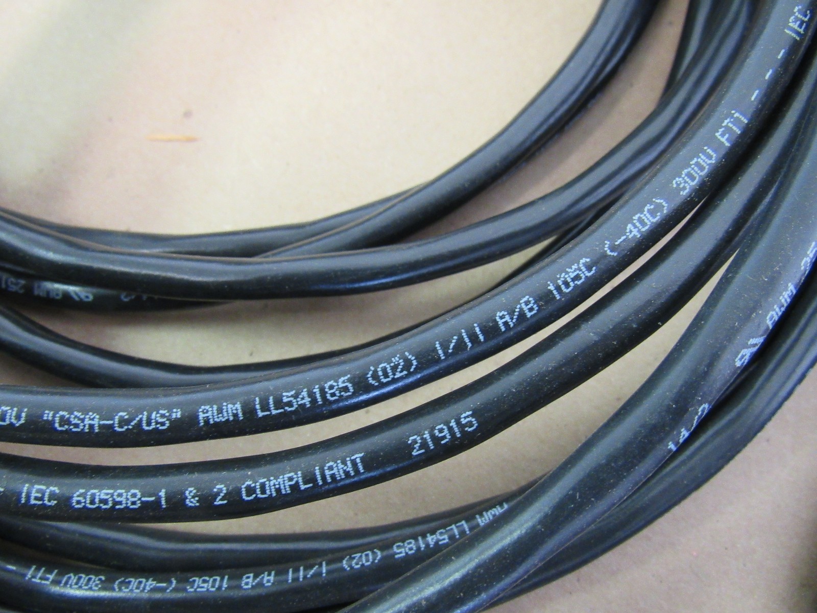 4 PCS AWM 2517 E54661-02 CABLES 10FT 105C 300V CSA-C/US LL54185 W/ 11 CONNECTORS