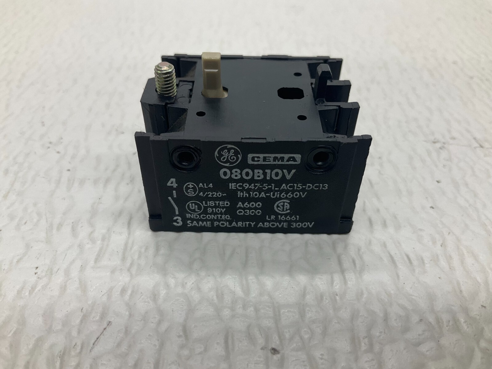GE General Electric 080B10V Contact Block 10 A 660 V (TBI)