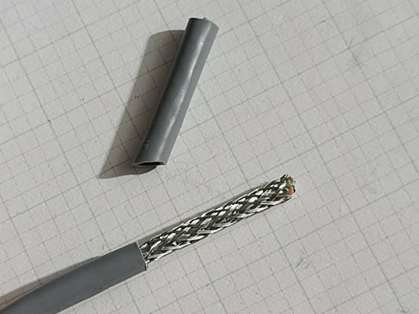 Carol C0953A 24/5C Multi-Shielded Computer/Instrumentation Cable Gray /50ft