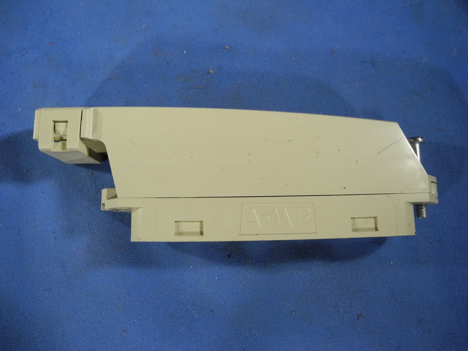 Vintage AMP Incorporated CHAMP Centronics CONNECTOR P/N 229912-2 NEW Old Stock