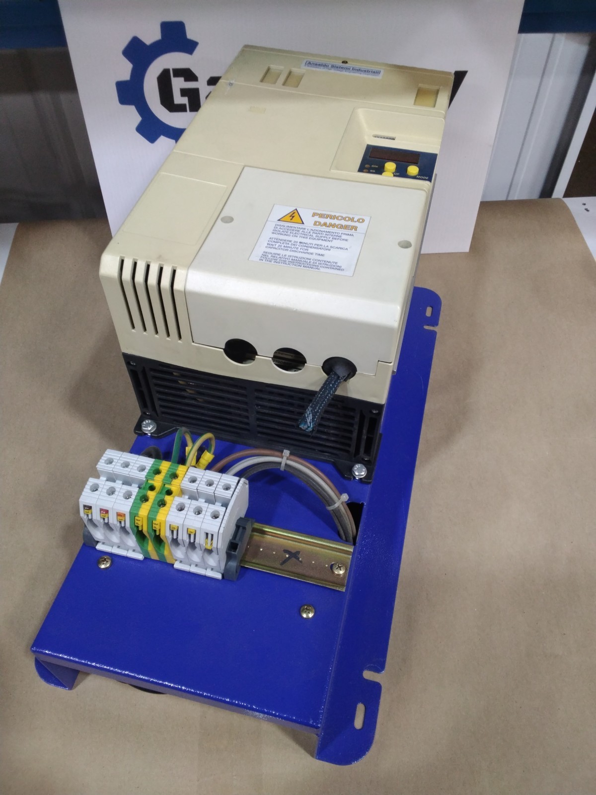 ANSALDO Sistemi Industrial SVMT033DBNF 380/415V 33KVA DRIVE 3PH 380/415 50/60HZ