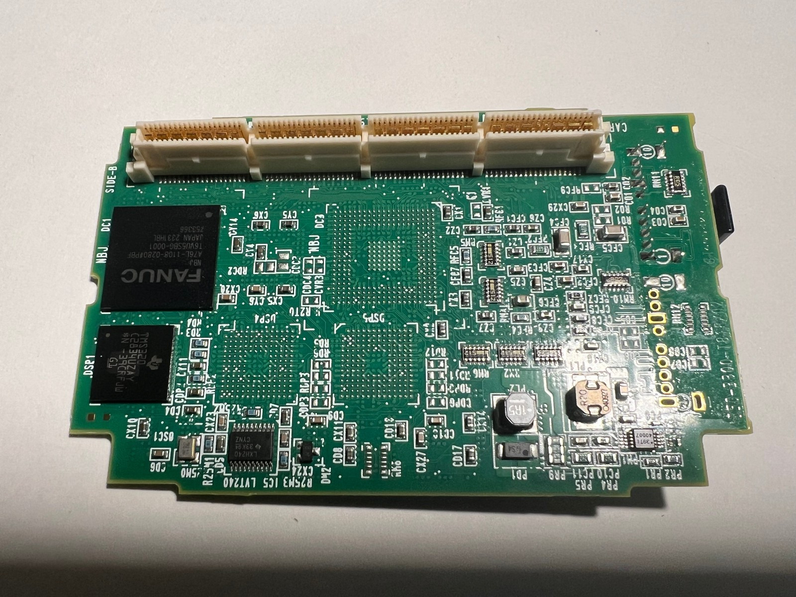 Fanuc A20B-3300-0818 12-Axis Servo Card *NEW*