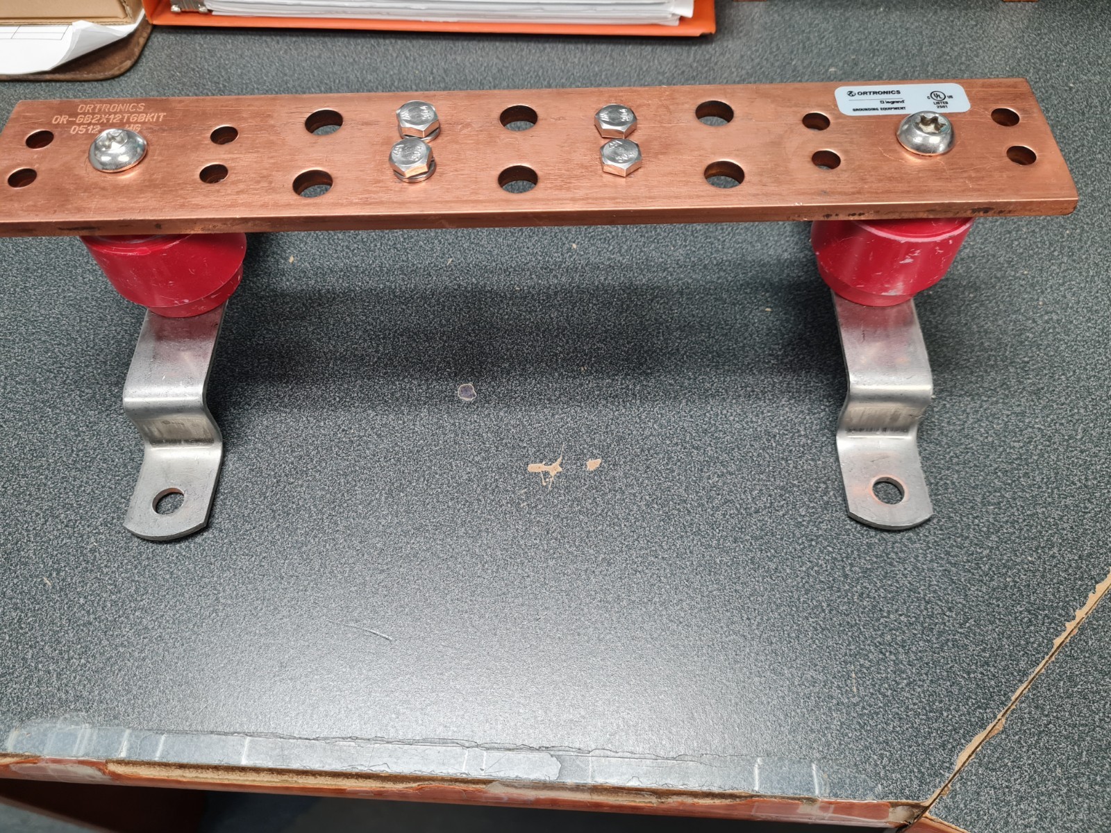 Ortronics GB4X12J 1/4″ Thick Electrolytic Tough Pitch Standard Ground Bar