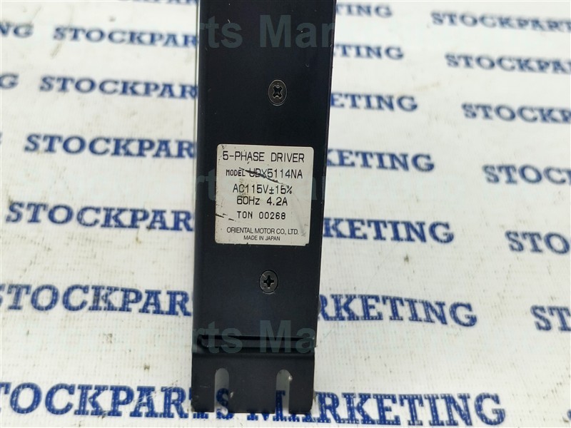 Super Vexta Oriental Motor UDX5114NA 5 Phase Driver AC115V 60Hz 4.2A