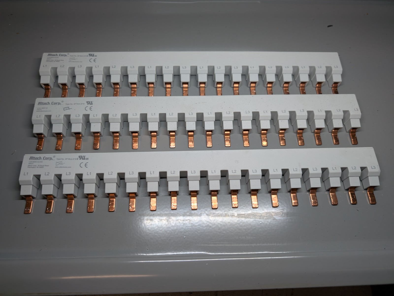 3x Bus bar ALTECH CORP 2P16UL3/18 / 2P16UL318