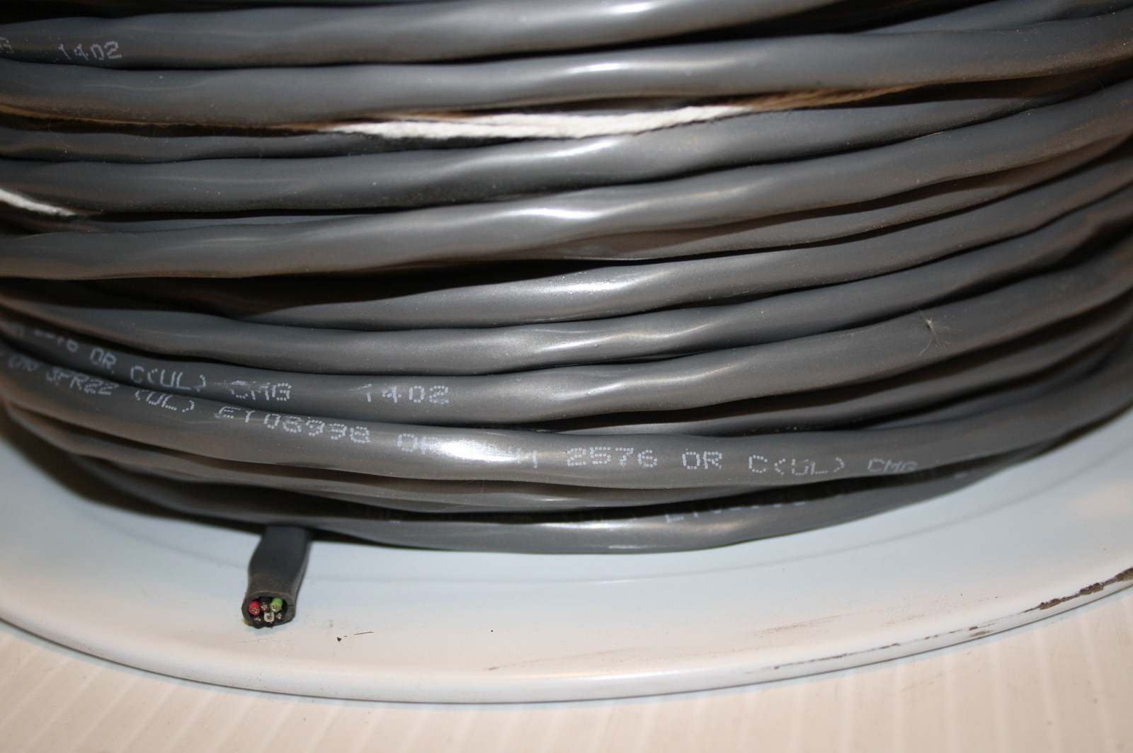 BELDEN 9745 060 CABLE UNSHLD MULTIPR 3PR 22AWG 300V sold by the foot