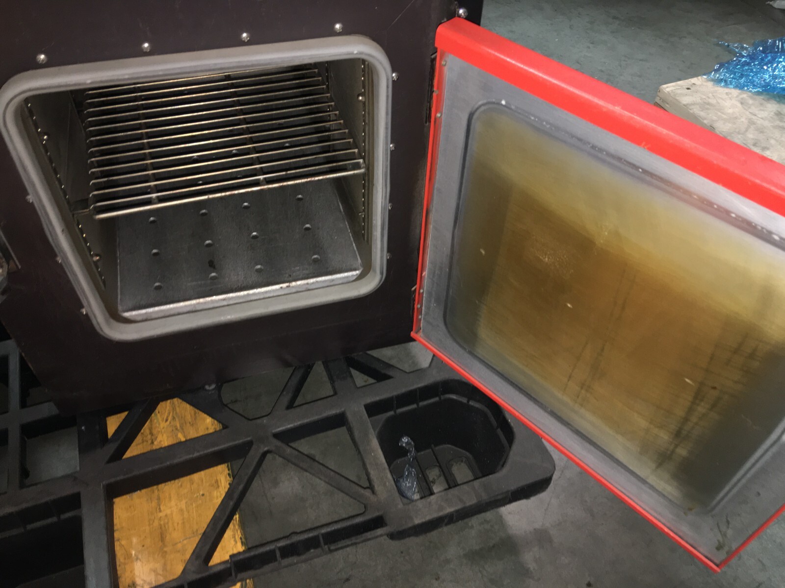 Yield Engineering Services YES LP-III Vacuum Bake Vapor Oven, 131769