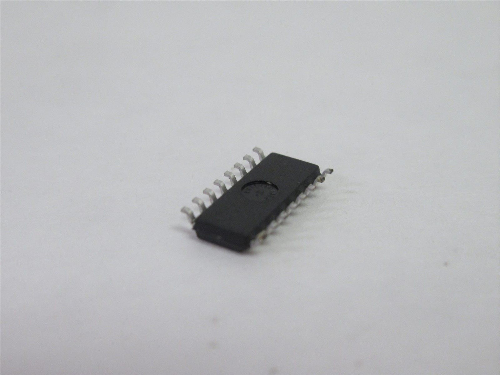 232786 New-No Box; Analog Devices ADG408BR Lot-45 IC; Analog Switch; 100Ohm